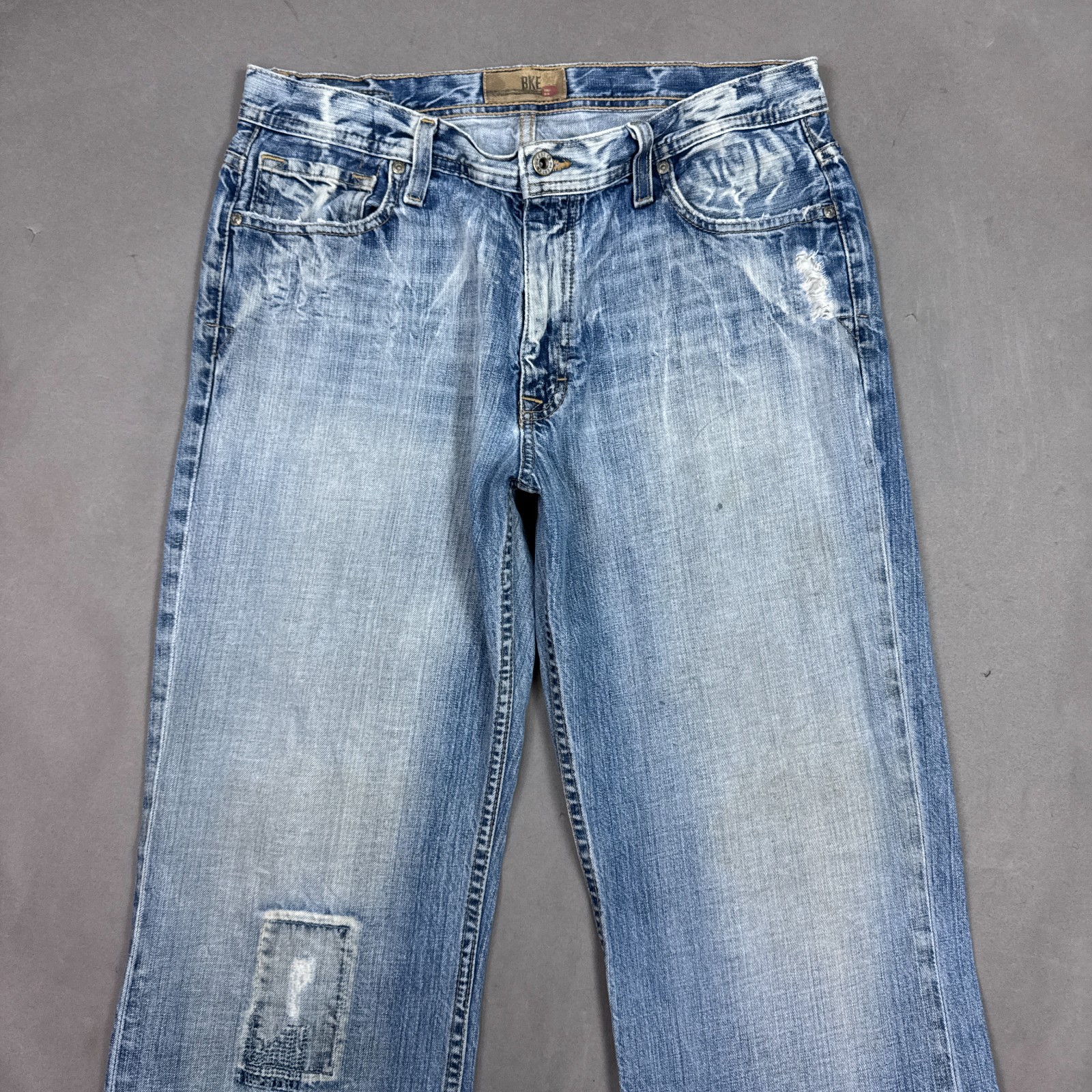 Vintage BKE Buckle Jeans Mens 34x32 Blue Tyler Denim Pants Repaired Destroyed