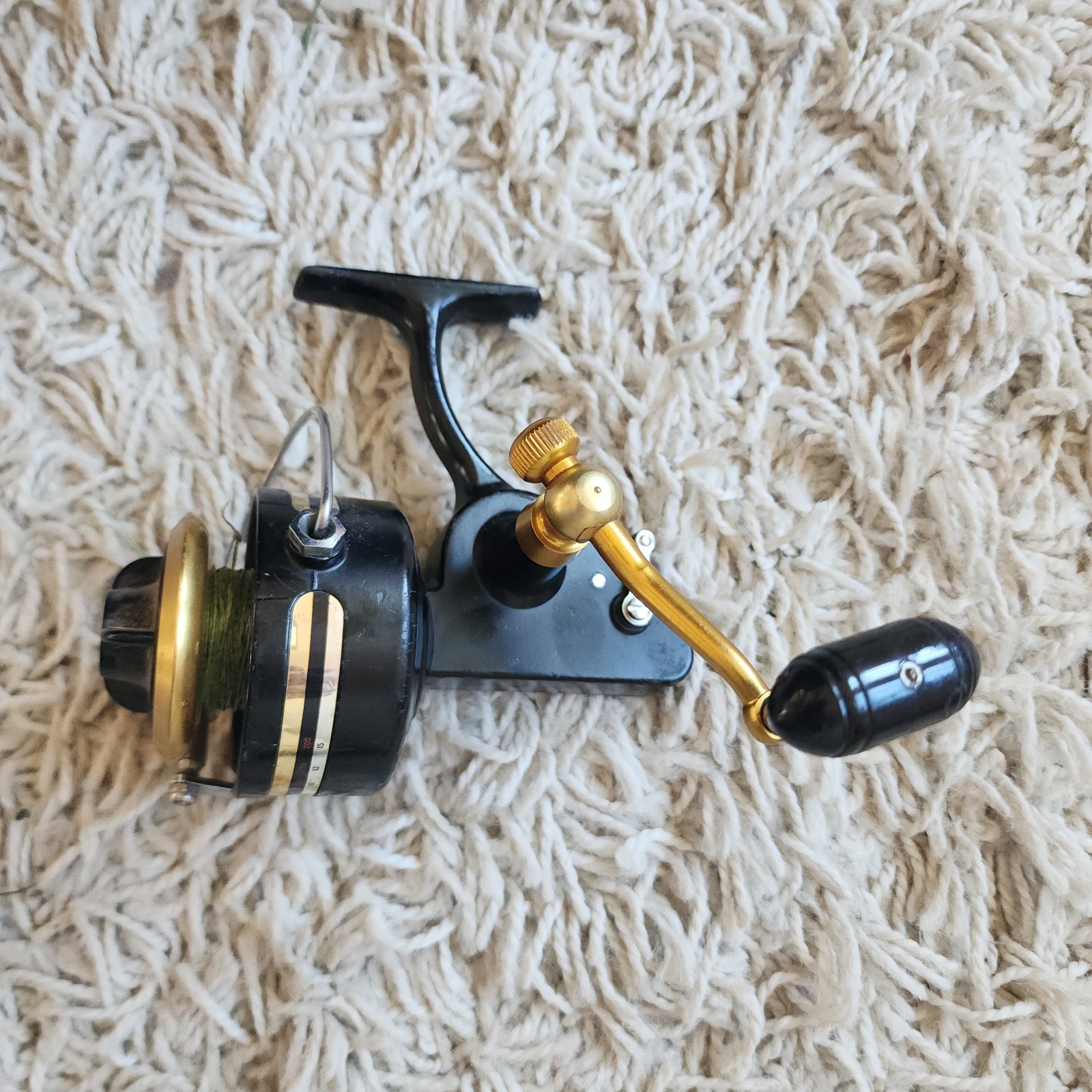 Quality Penn Fishing Reel With Power Drag, Nice Handle. 700 Series Saltwater...