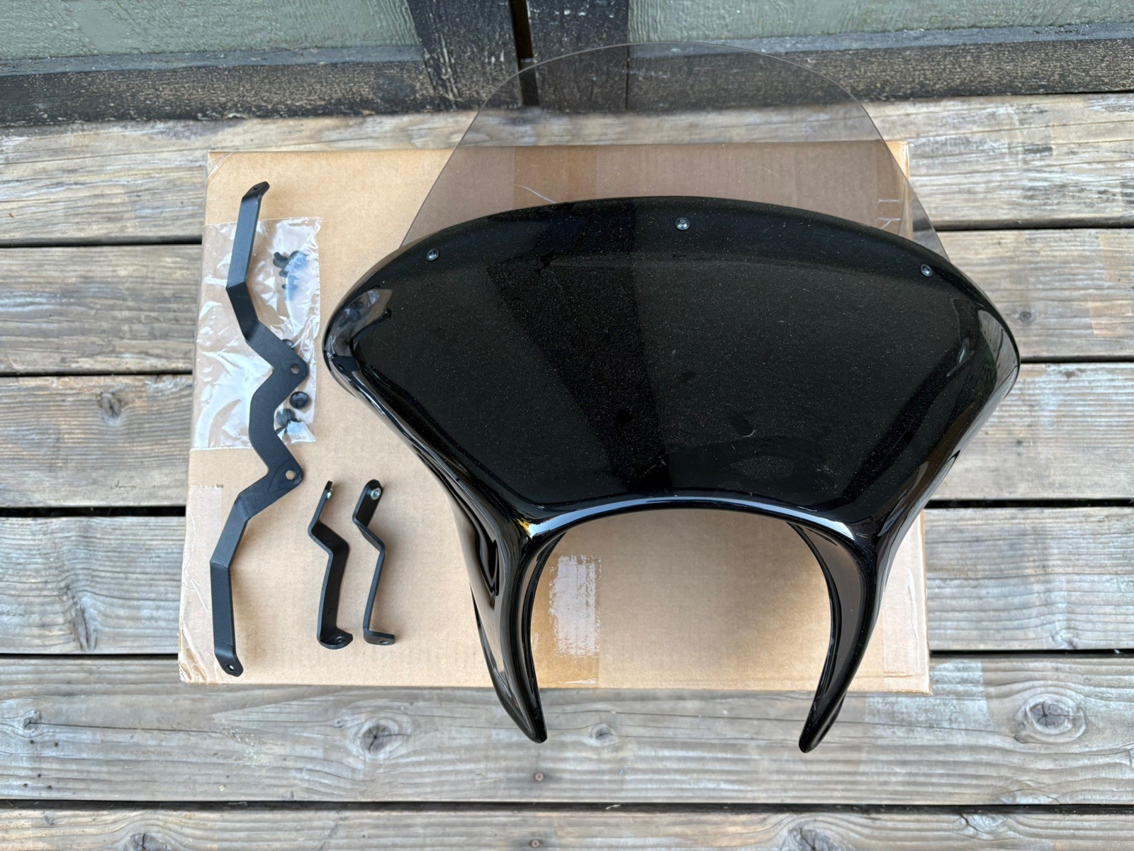 Puig Batwing Fairing RH975 Harley Davidson Nighster- 21914H Puig Batwing Fairing RH975 Harley Davidson Nighster- 21914H