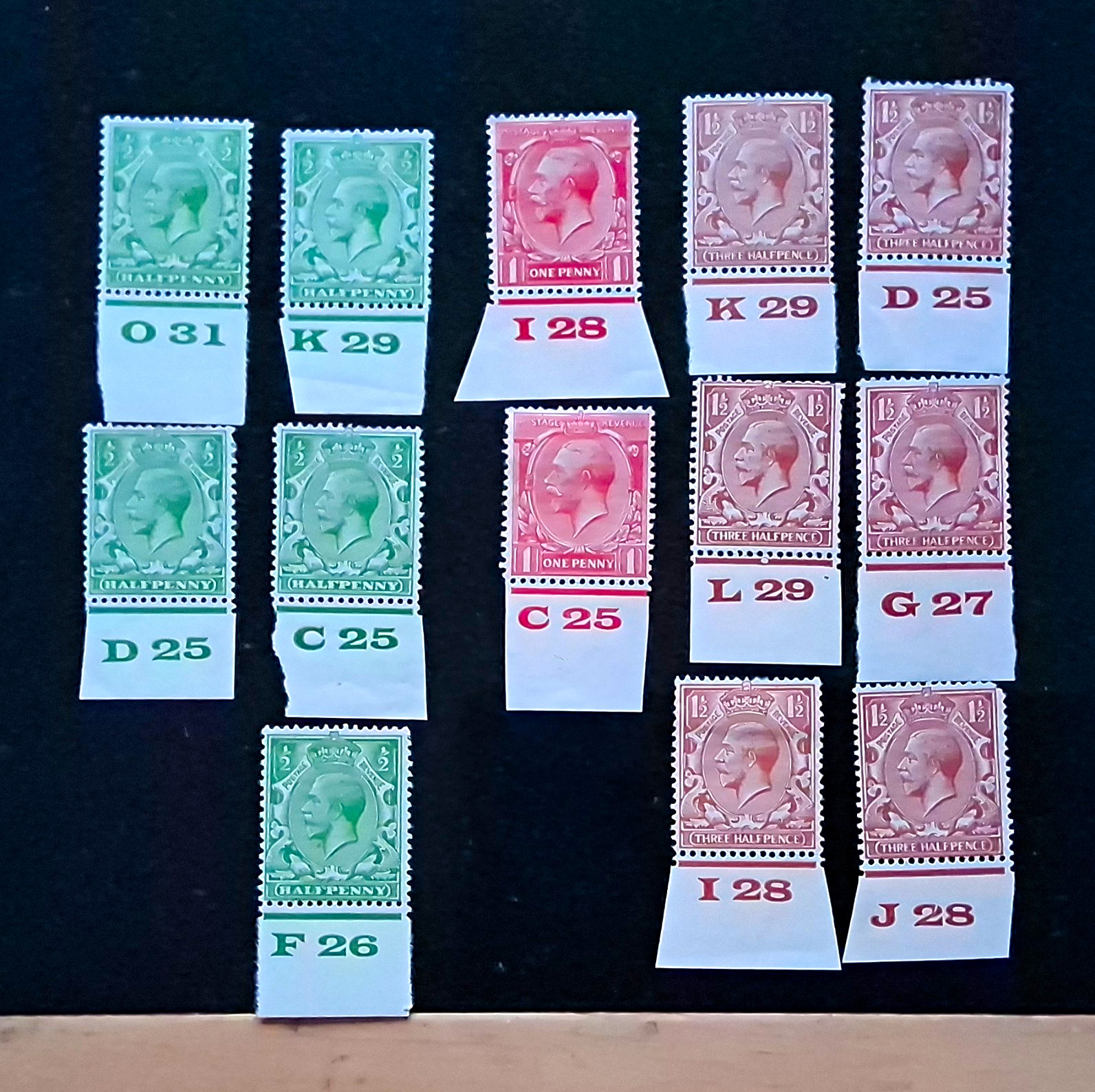 GB, GV1 George VI 1936-1952 Pre-Decimal Stamp Lot x13 ,with control numbers.