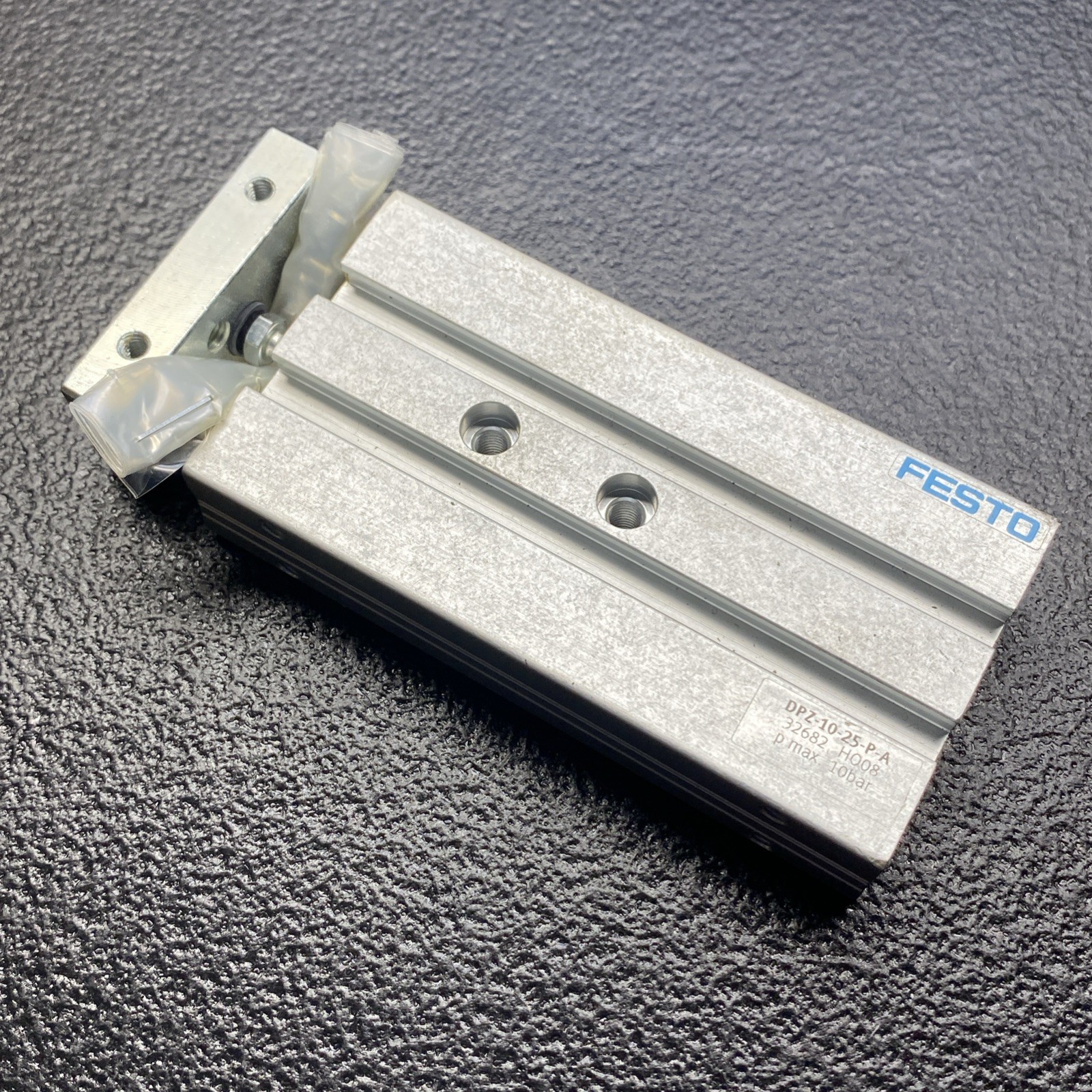 FESTO 32682 DPZ-10-25-P-A TWIN CYLINDER