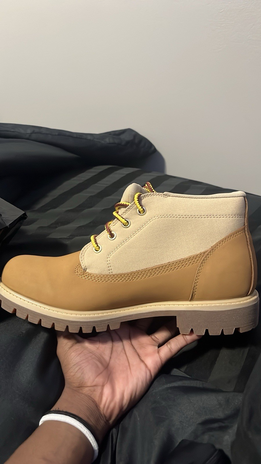 Timberland Men’s Wheat Nubuck Chukka Boots Lace-Up Round Toe US 9 M