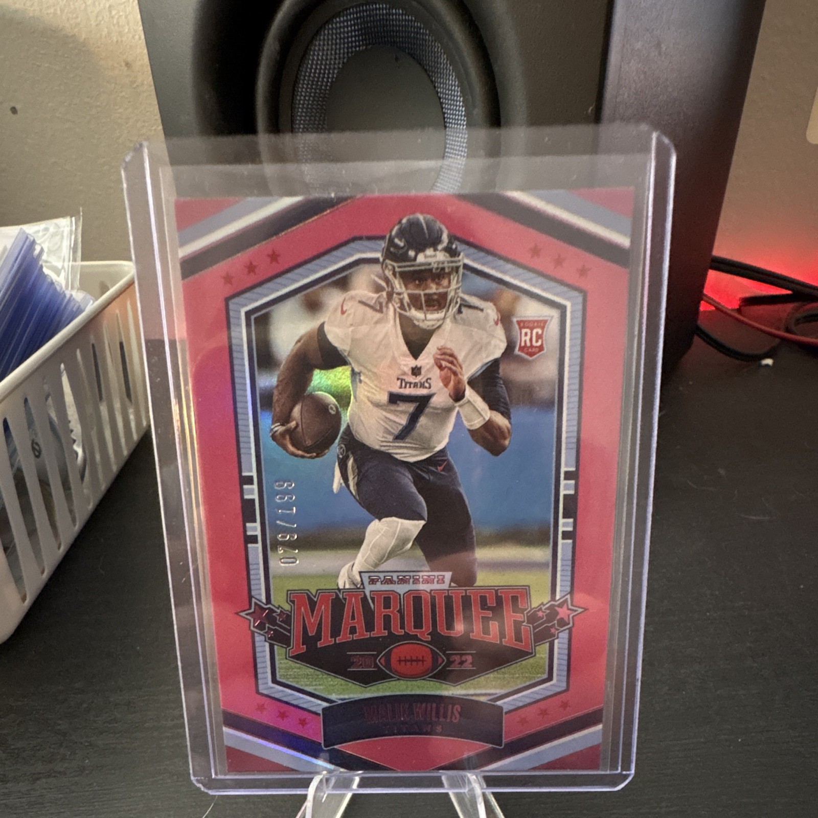 2022 Panini Chronicles - Marquee Malik Willis #MAR-34 Pink /199 (RC) 2022 Panini Chronicles - Marquee Malik Willis #MAR-34 Pink /199 (RC)