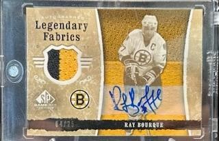 2006-07 SP Game Used #4/25 RAY BOURQUE Legendary Fabrics Patch/AUTO #LF-RB
