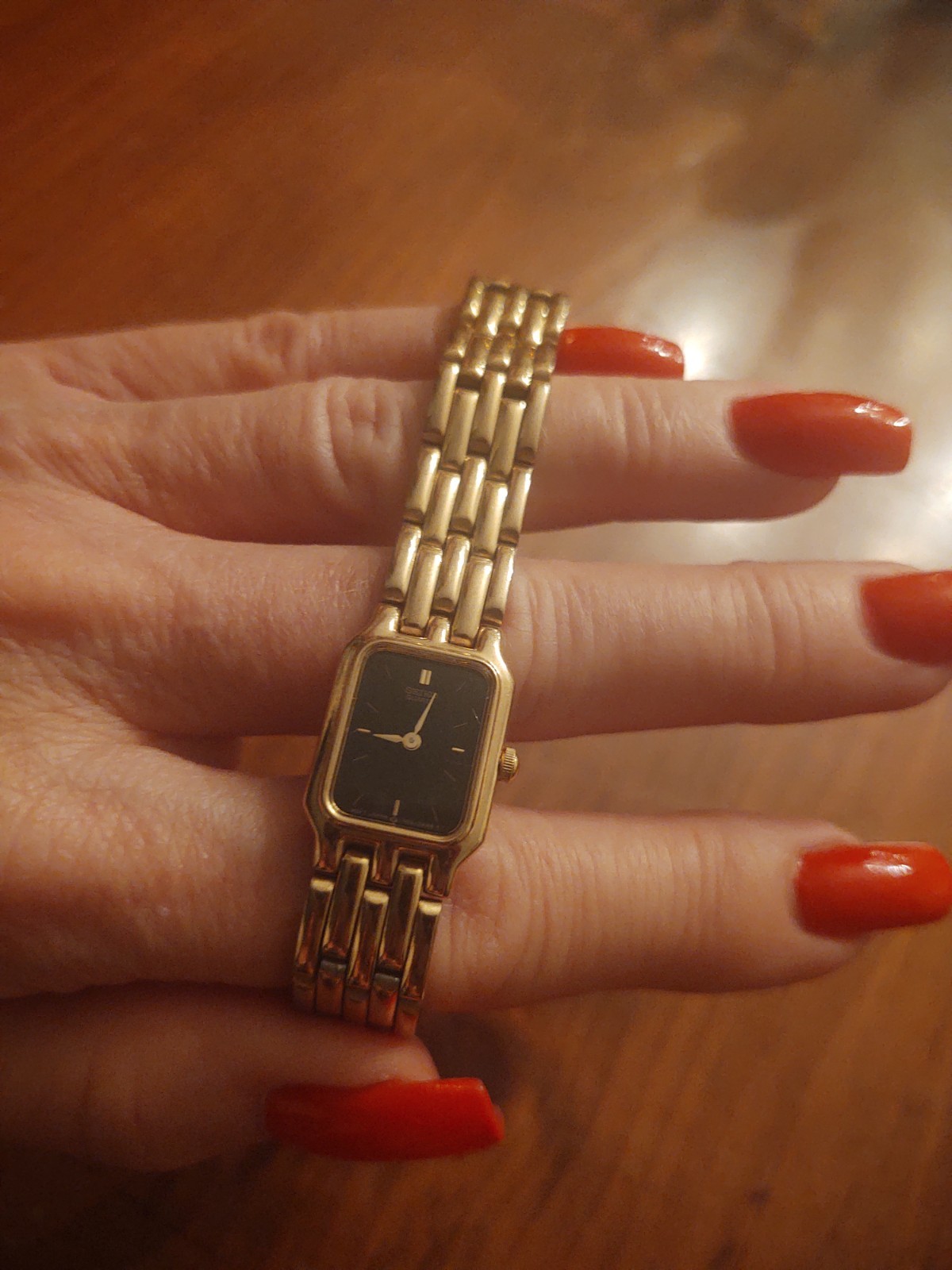 *RARE* Womens Vintage SEIKO Watch 1N00 -5A10 NEW BATTERY, EXCELLENT CONDITION *RARE* Womens Vintage SEIKO Watch 1N00 -5A10 NEW BATTERY, EXCELLENT CONDITION