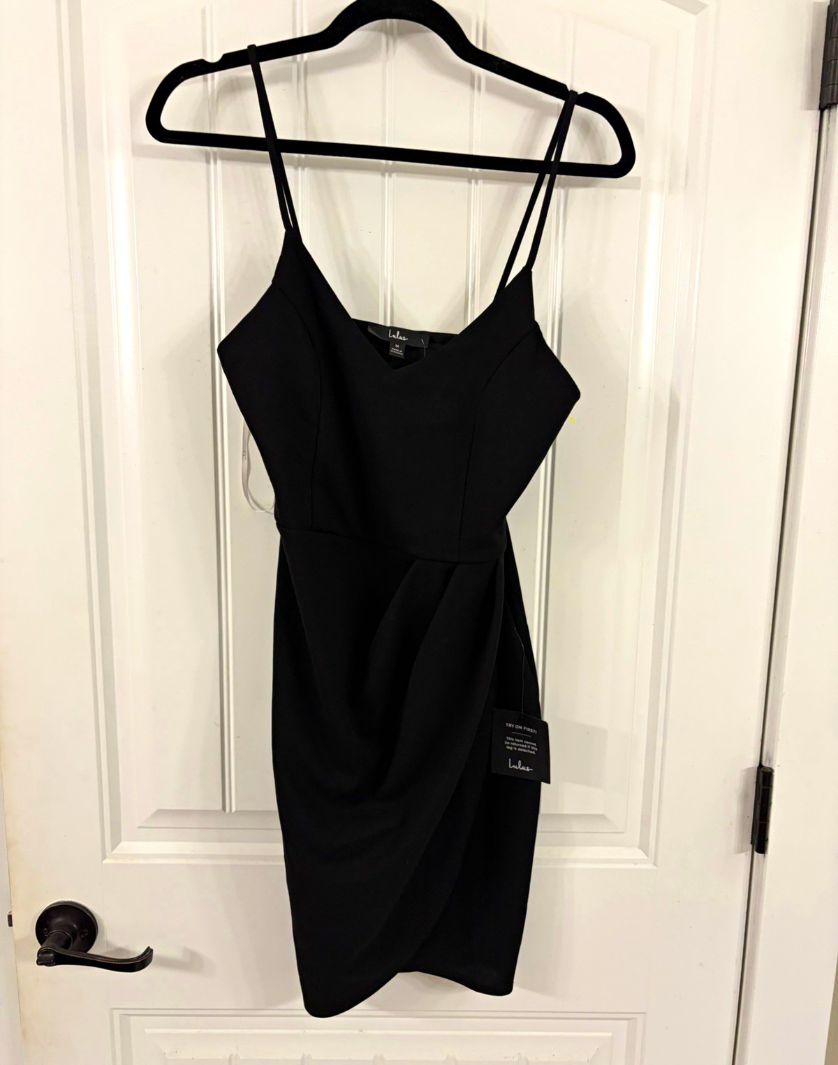 Lulus Women’s M Black Solid Strappy V-Neck Sleeveless Mini Dress Short NWT Lulus Women’s M Black Solid Strappy V-Neck Sleeveless Mini Dress Short NWT