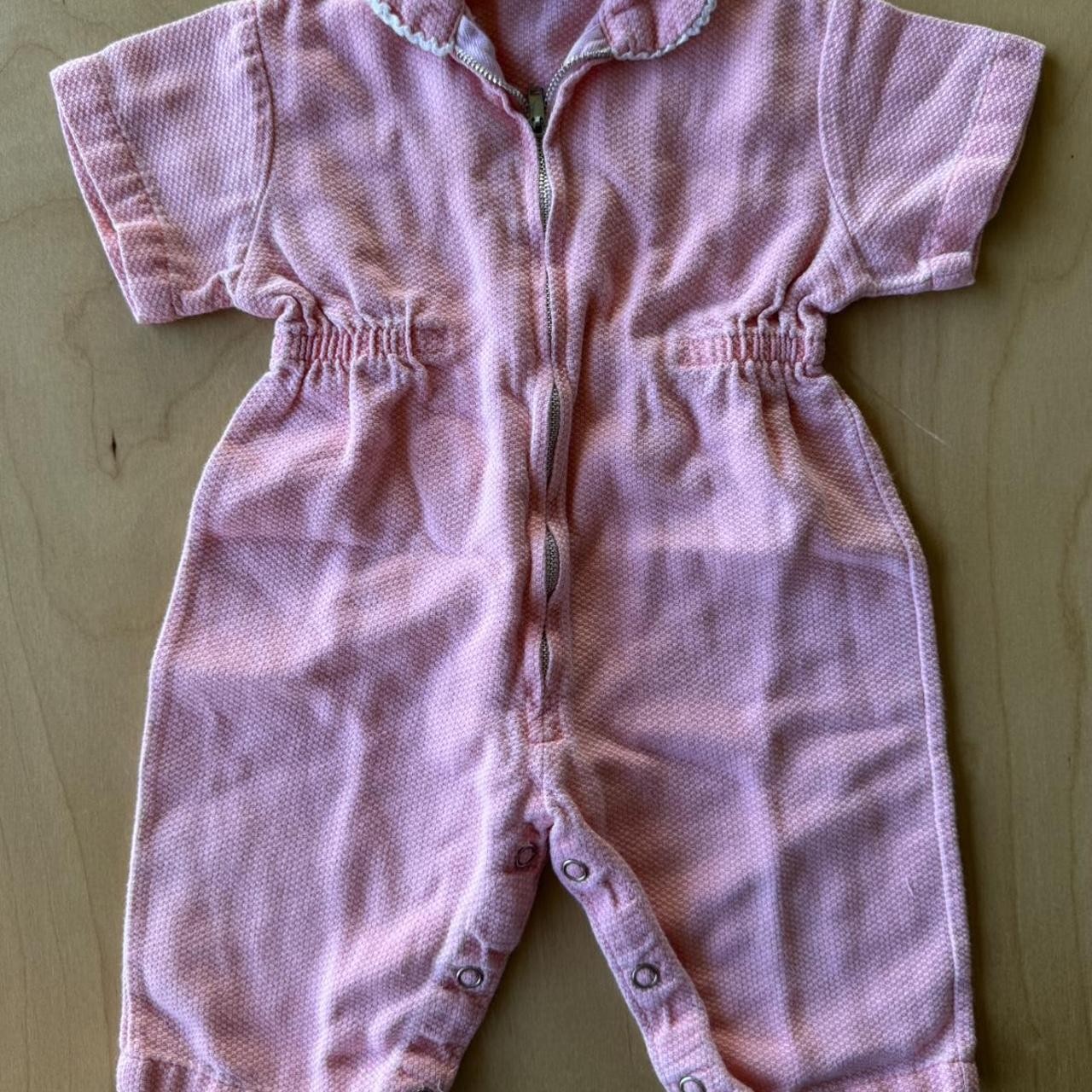 70s Healthtex pink vintage baby jumper with lace trim and zipper 70s Healthtex pink vintage baby jumper with lace trim and zipper