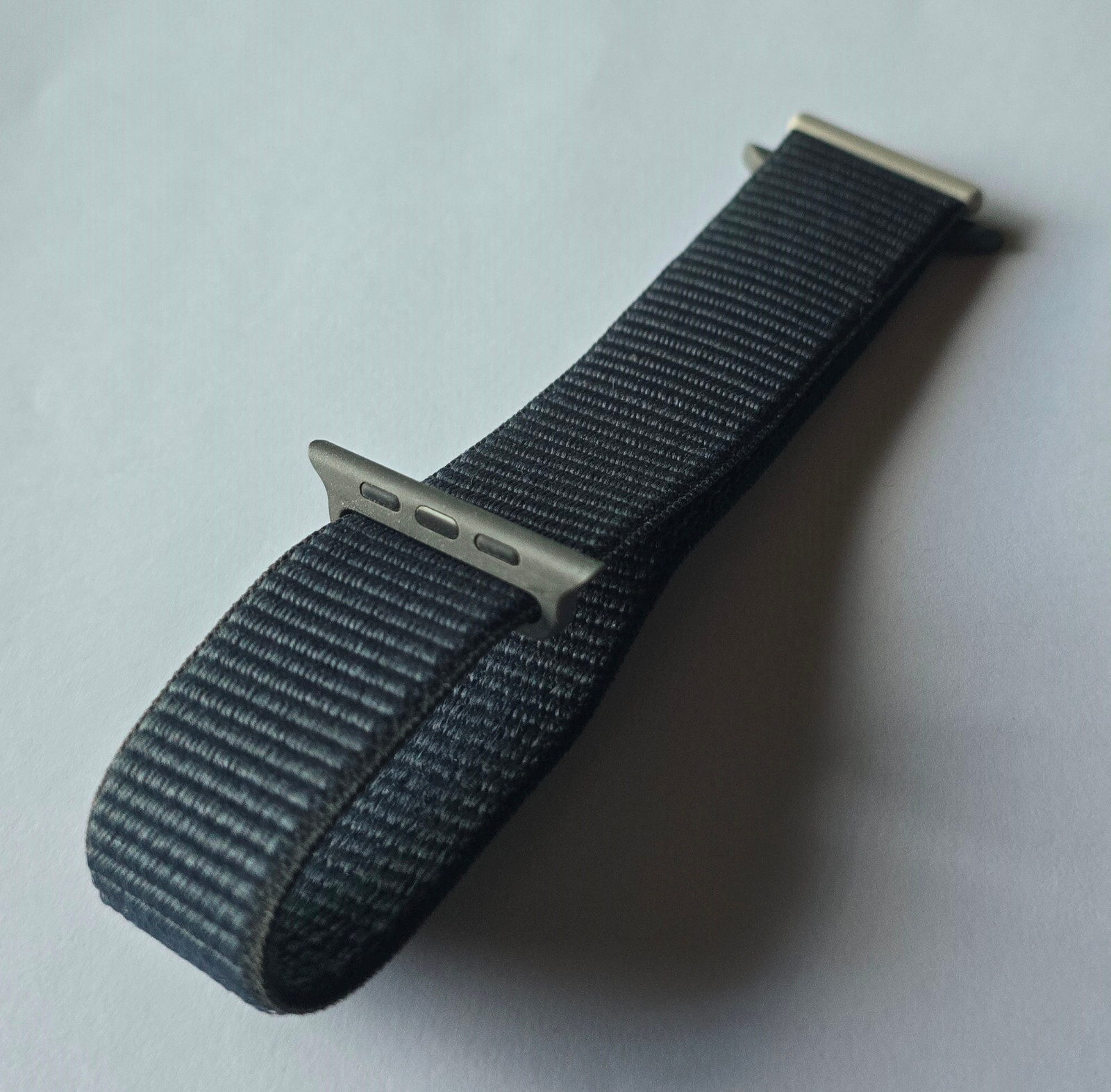 Unused Original Apple Watch 45mm MIDNIGHT Sport Loop Band MT593AM/A in Bulk Pkg