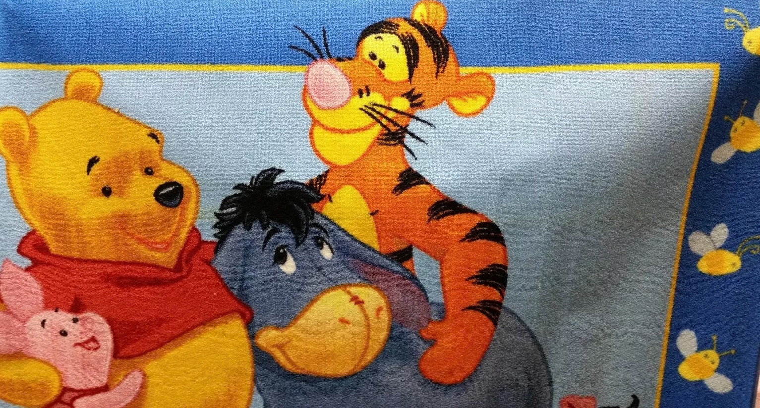 BRAND NEW DISNEY WINNIE POOH RUG CARPET 100X150 CM 100% NYLON MADE IN EGYPT  