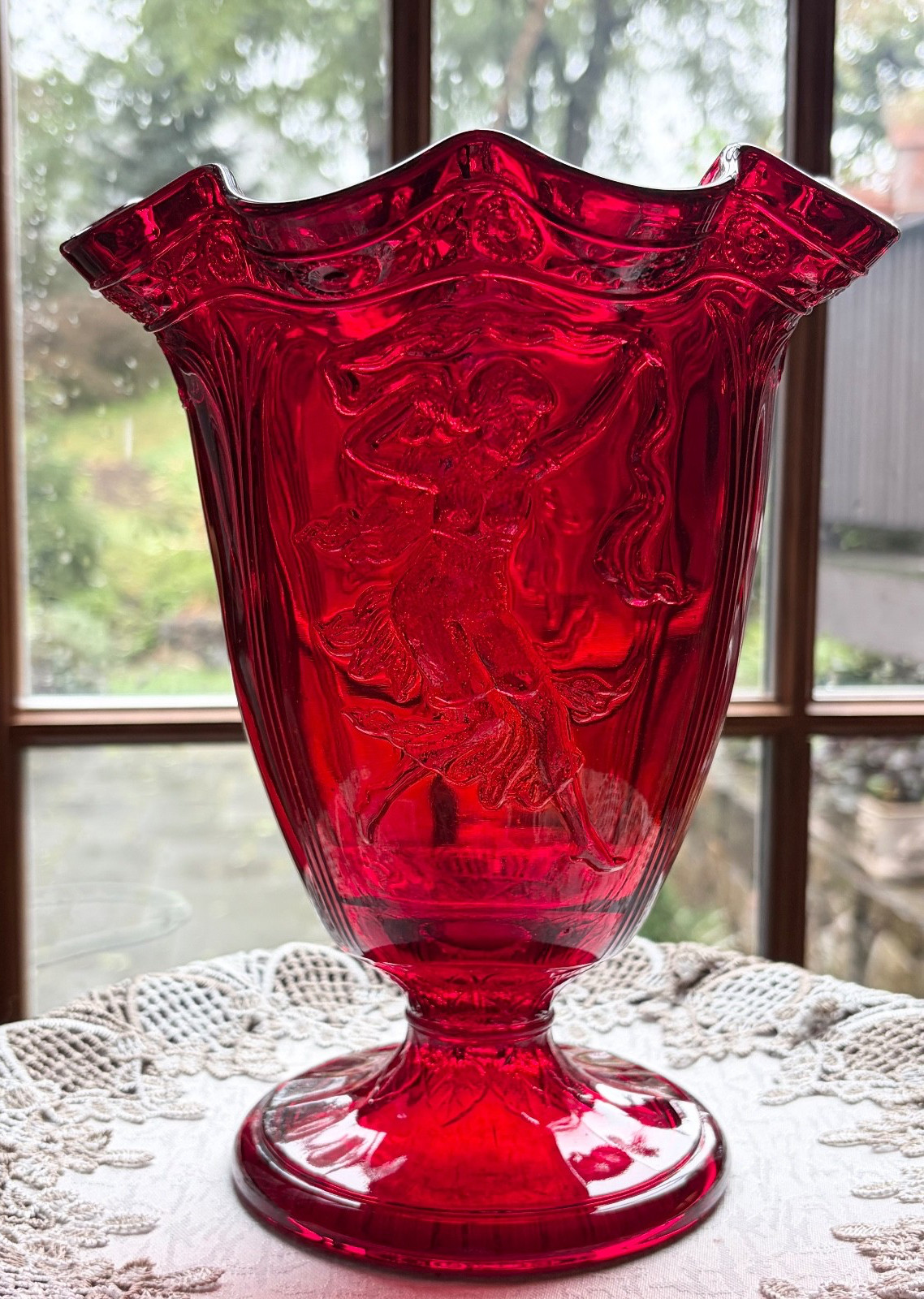 RARE 1930\'s FENTON Ruby Red Flared Crimp 8 1/2\