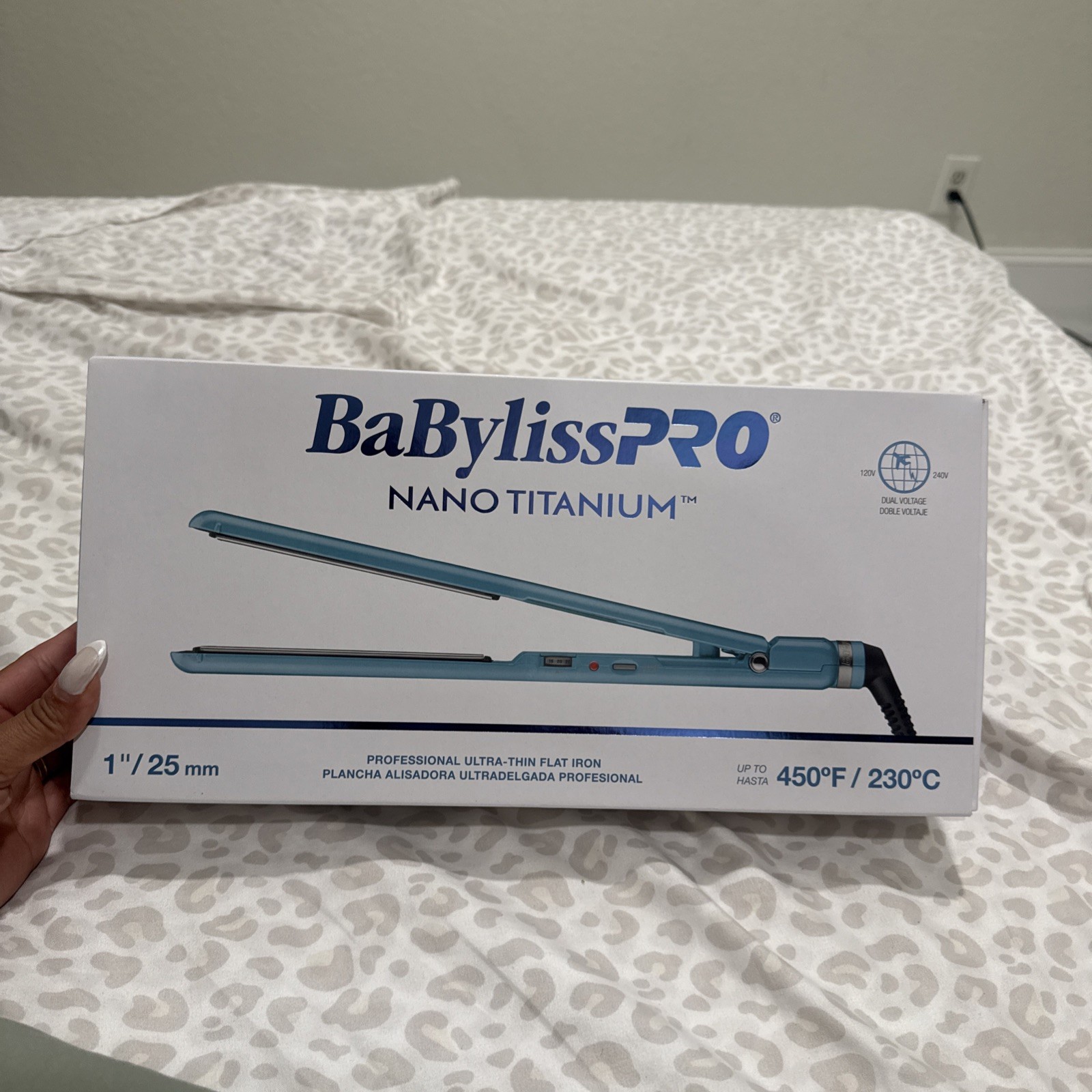 BaBylissPRO Nano Titanium Ultra-Thin Straightening Iron - Blue (BNT4072TUC)