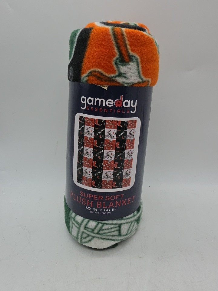 NCAA Miami Hurricanes Ultra Soft Throw Blanket 50x60 University Of Miami New
