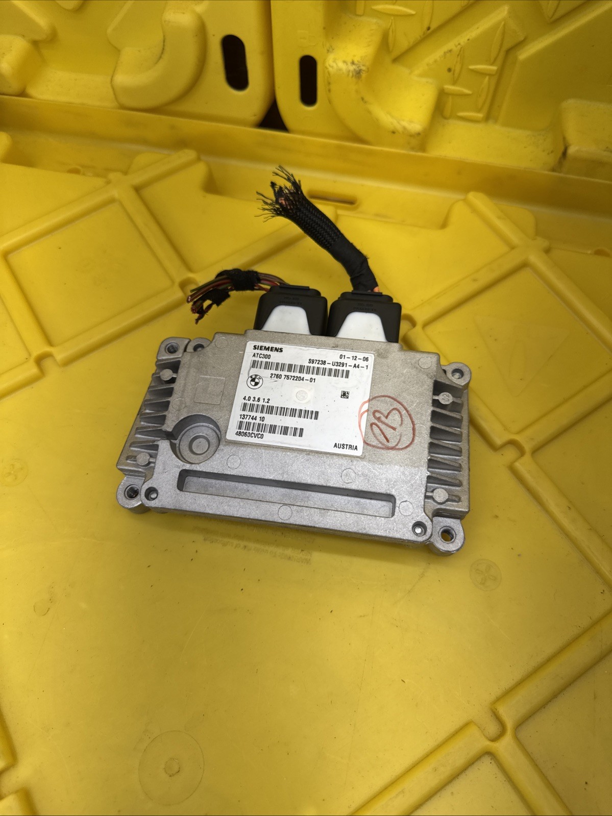 2006-2013BMW E90 E91 E92 E93 XDRIVE TRANSFER CASE CONTROL MODULE ATC300 OEM