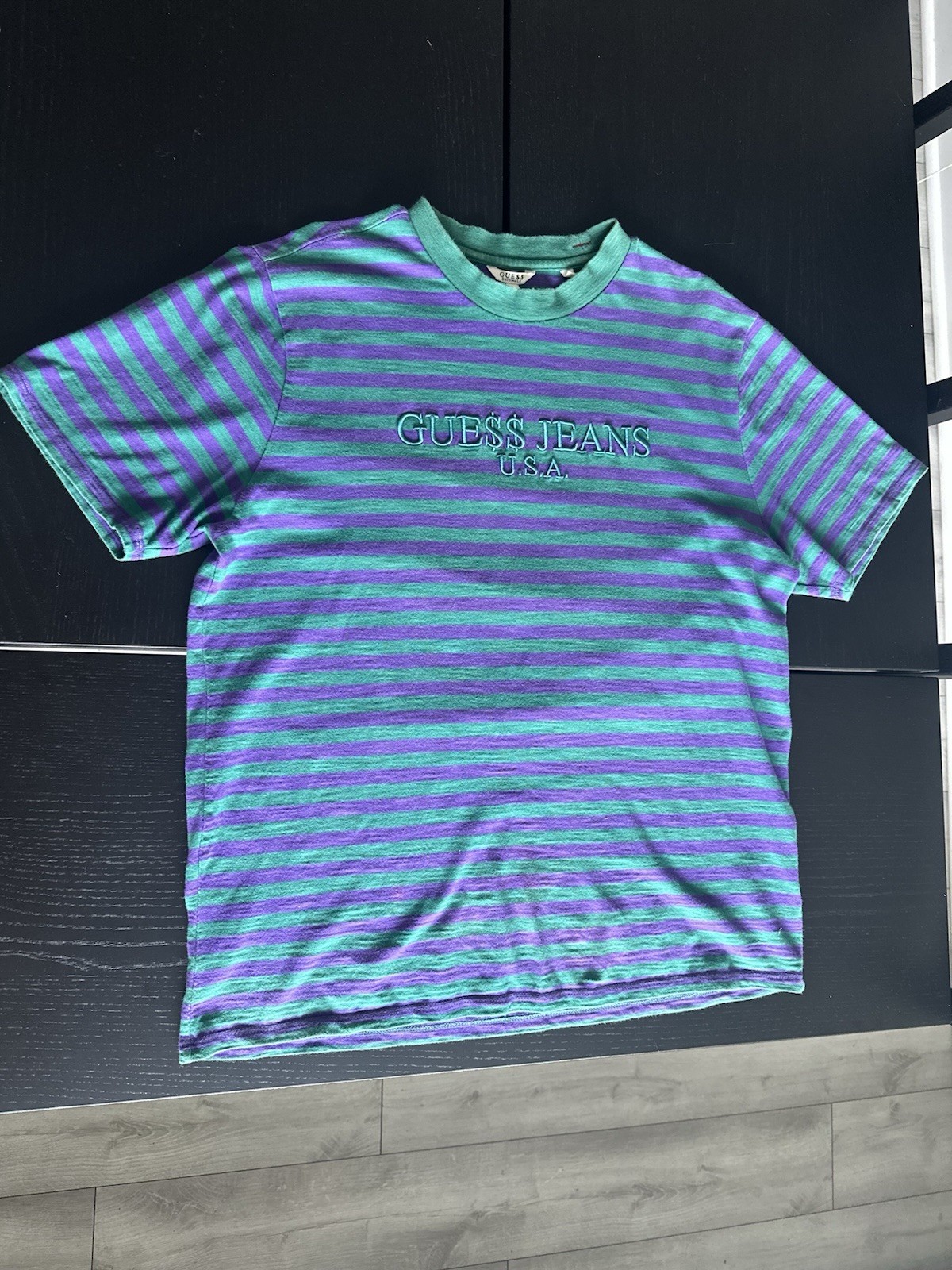 GUESS Originals Men\'s L Striped Crew Neck Short Sleeve Cotton Knit Tee GUESS Originals Men\'s L Striped Crew Neck Short Sleeve Cotton Knit Tee