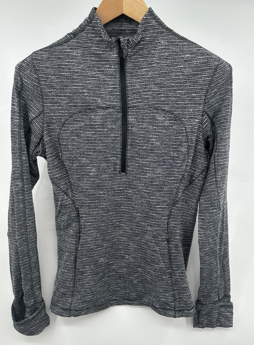 Lululemon Run Briskly 1/2 Zip Coco Pique Gray Black Pullover Sweatshirt RULU 12