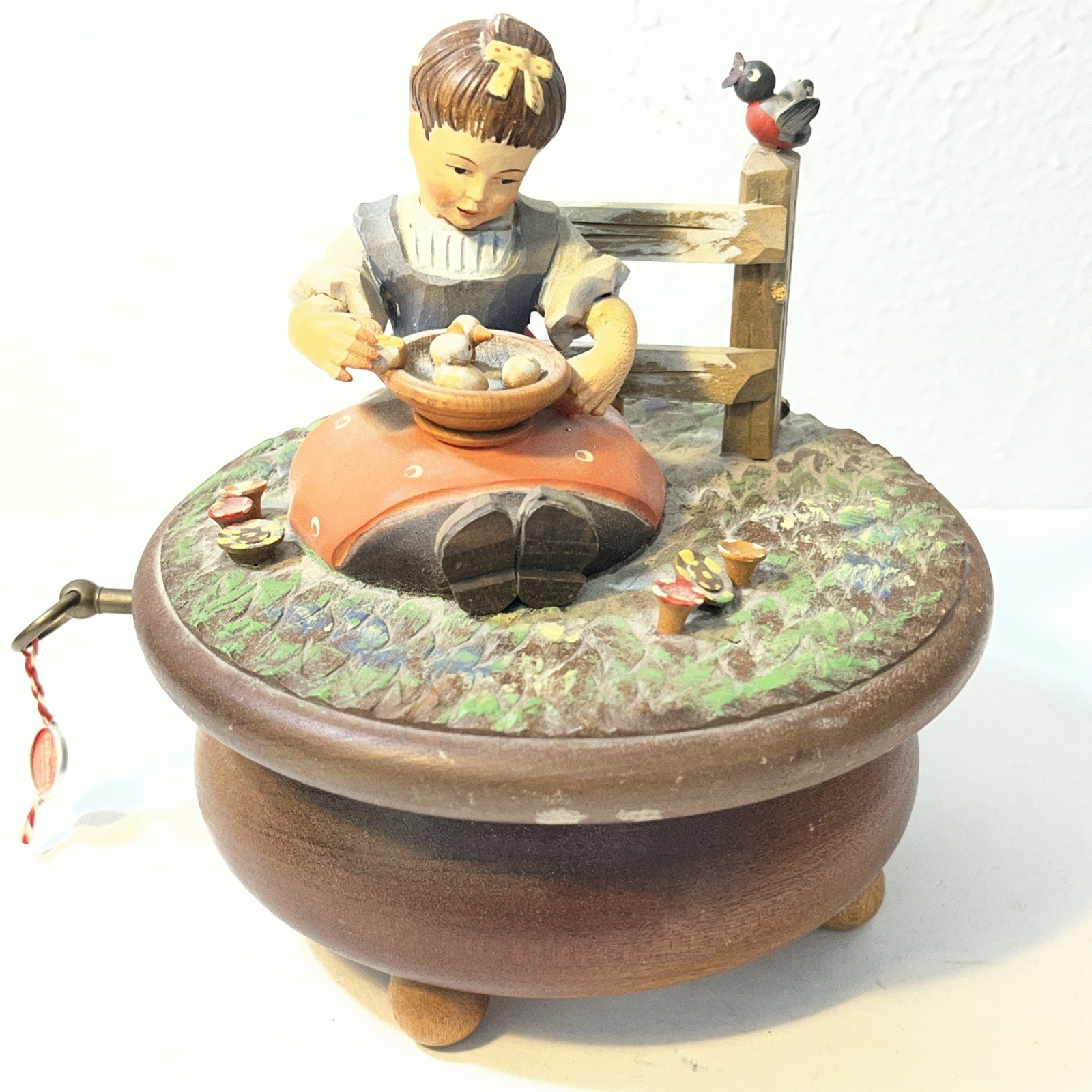 Vintage Anri Wood Carved Girl & Birds Thoren Music Box “Hi Lili Hi Lo” Vintage Anri Wood Carved Girl & Birds Thoren Music Box “Hi Lili Hi Lo”