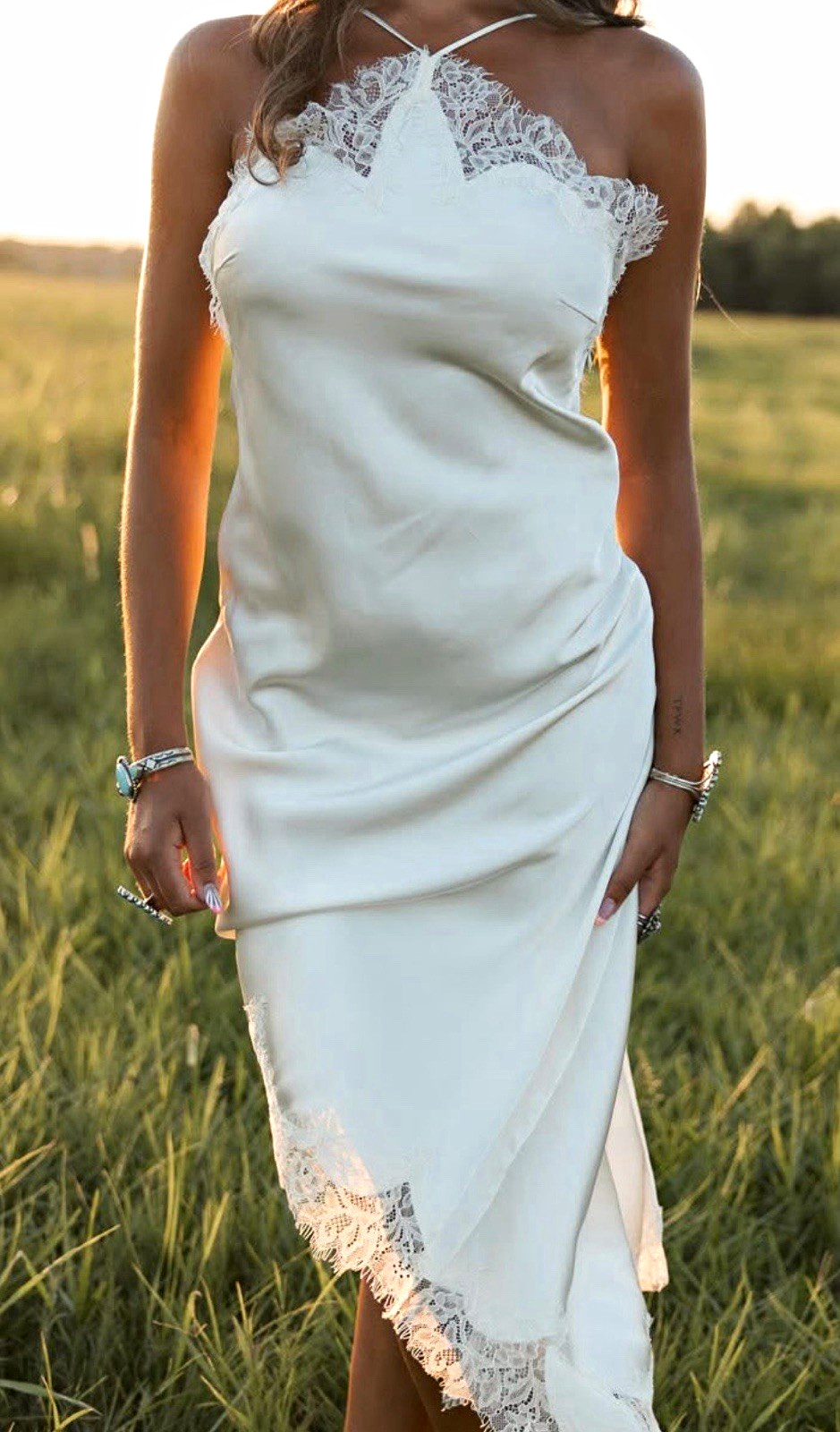 Women\'s White Satin Lace Trim Halter Slip Dress Midi Adjustable Spaghetti Straps Women\'s White Satin Lace Trim Halter Slip Dress Midi Adjustable Spaghetti Straps