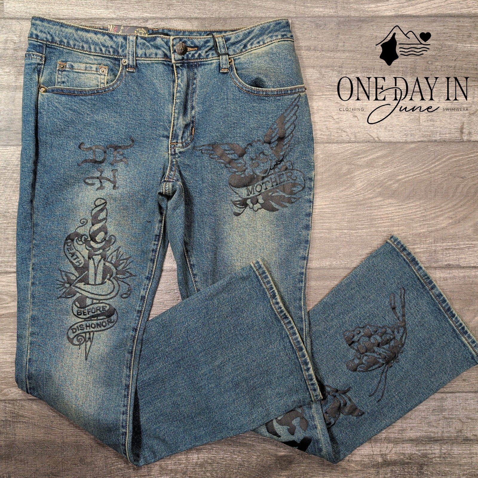 Ed Hardy Low Rise Bootcut Jeans Tattoo Mother Graphic Medium Tint NWT Size L