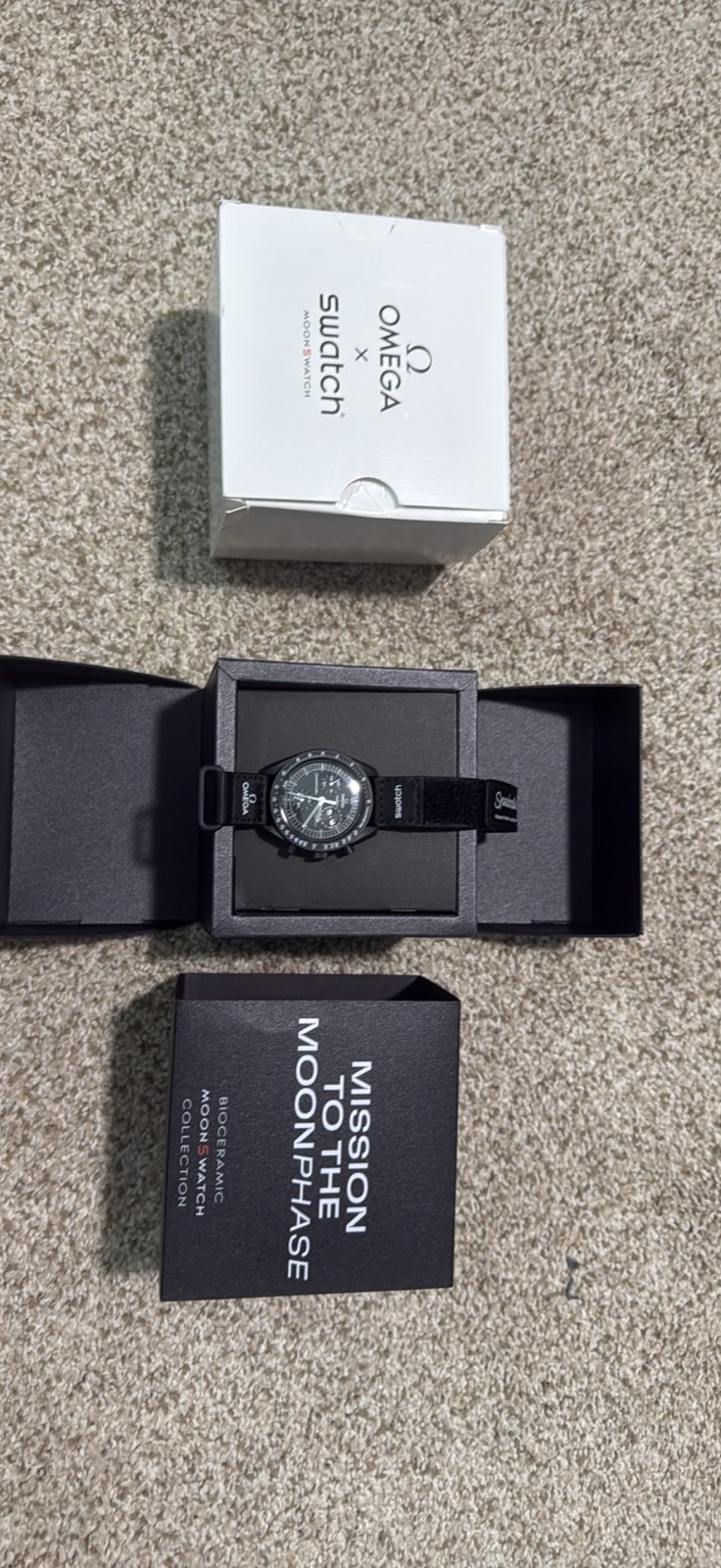 Omega x Swatch BLACK Snoopy Moonswatch Mission to the Moonphase New Moon 🌑 Omega x Swatch BLACK Snoopy Moonswatch Mission to the Moonphase New Moon 🌑