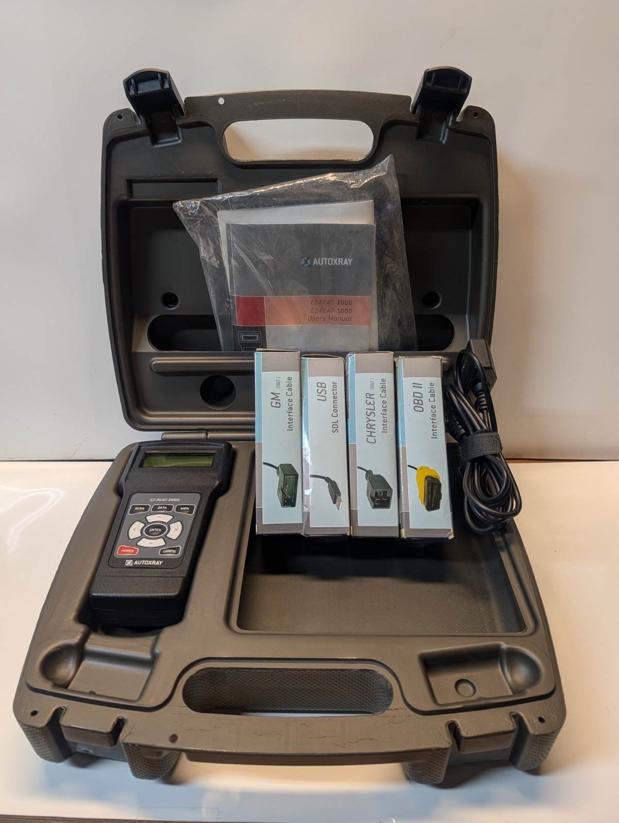 AUTOXRAY EZ-Read 2000 Automotive Code Reader