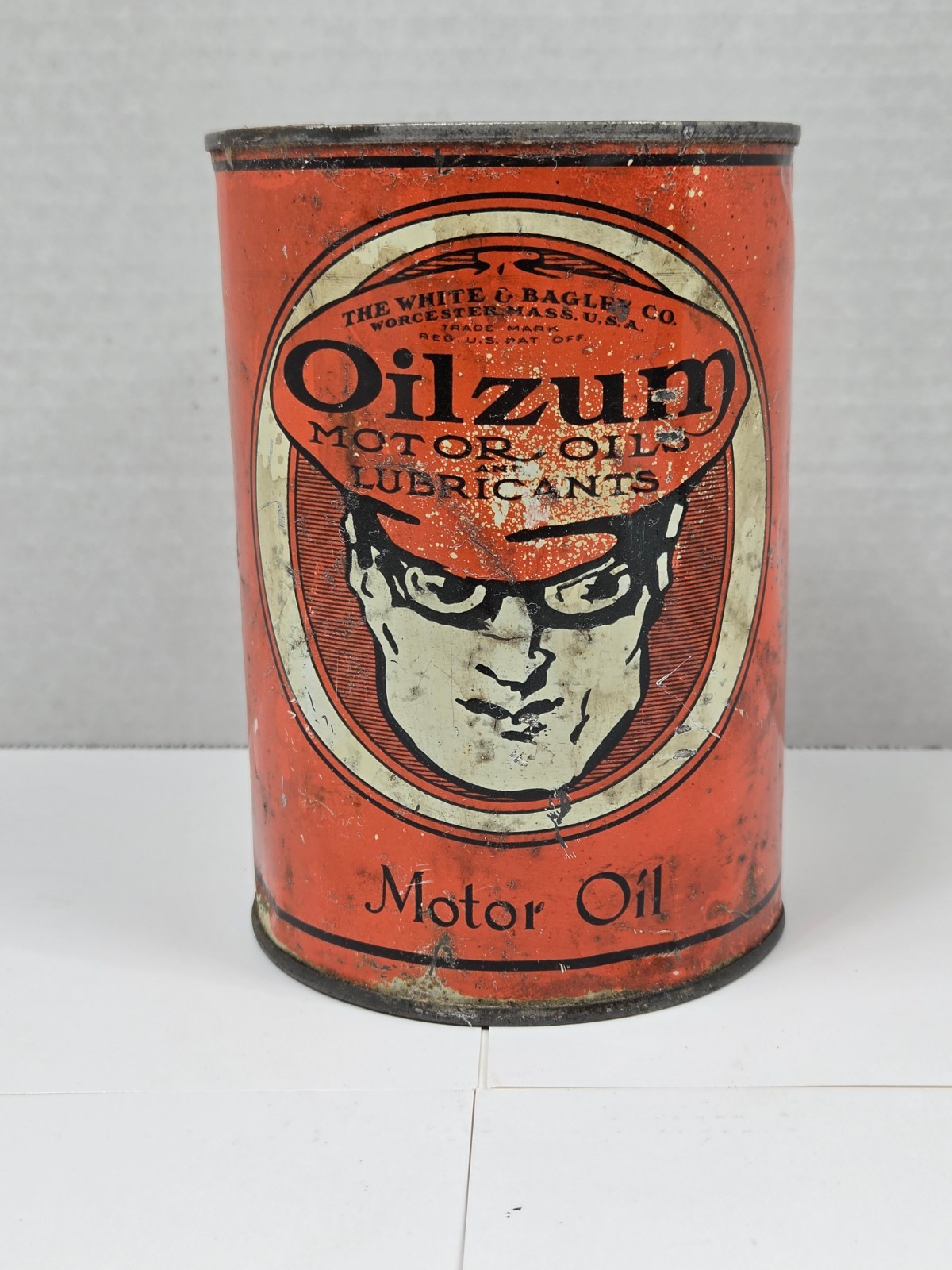 Vintage Early Oilzum Motor Oil 1 Quart Can White & Bagley Co.