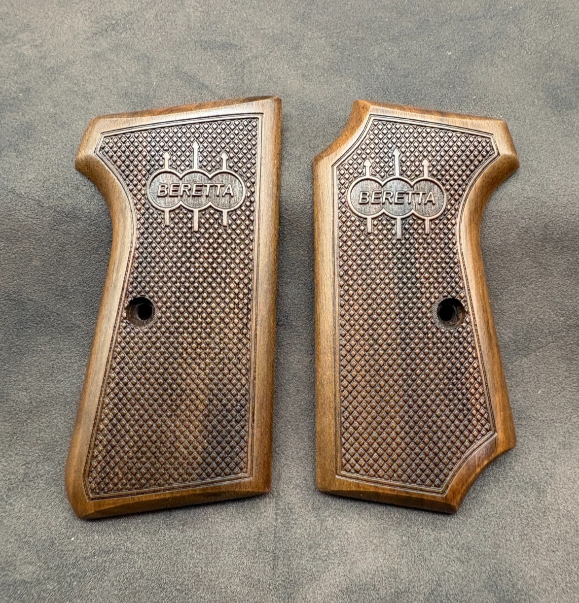 Beretta Model 1934 & 1935 Walnut Wood Grips with Safety Cut – Checkered