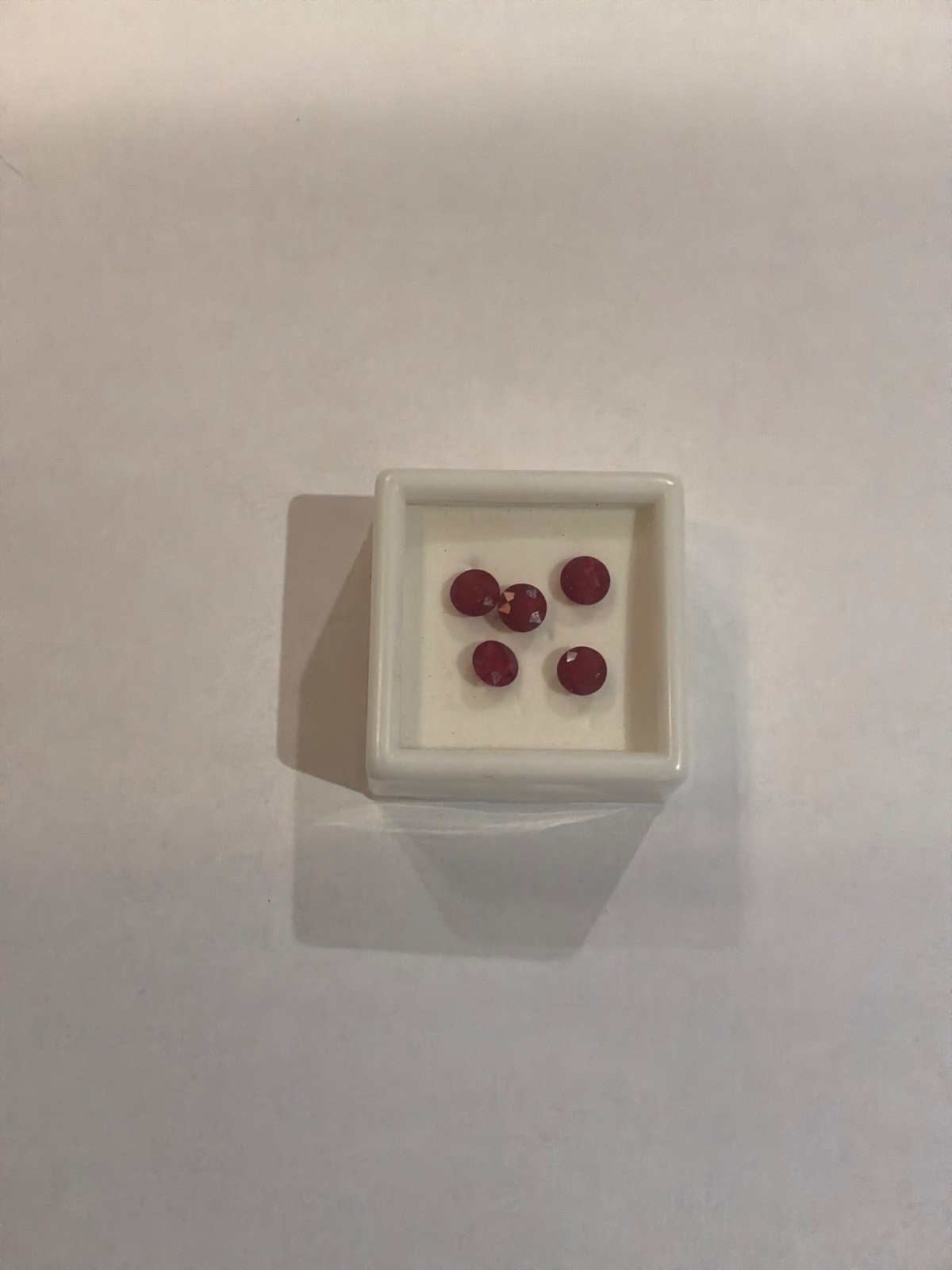 JTV Mahaleo Ruby round set/5 JTV Mahaleo Ruby round set/5