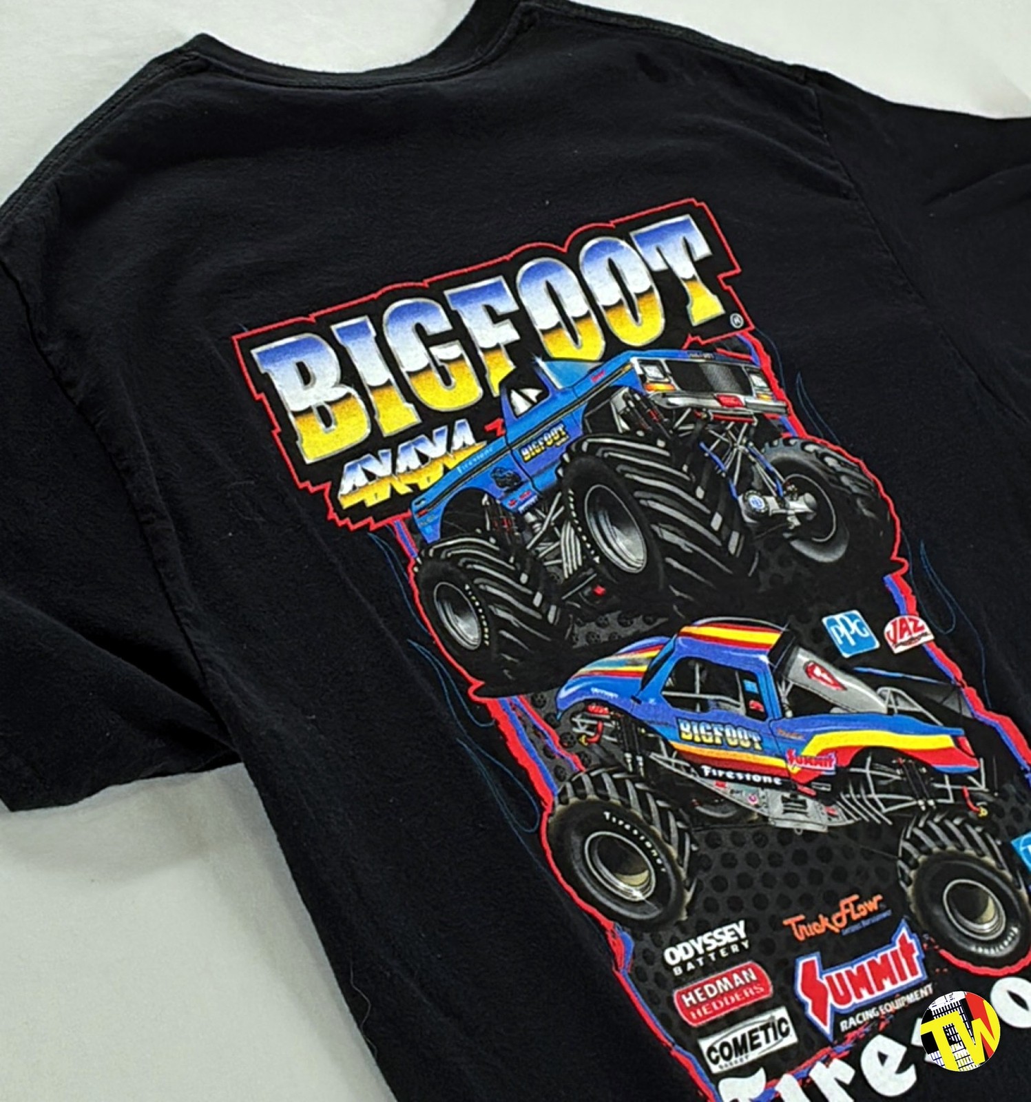 2000s Gildan Bigfoot Monster Truck Double Sided Graphic T-Shirt Y2K L