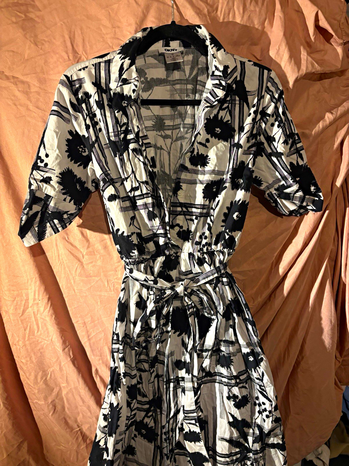 DKNY Women’s 4 Long Shirt Dress Floral Black White Gray 3/4 V-Neck Belted