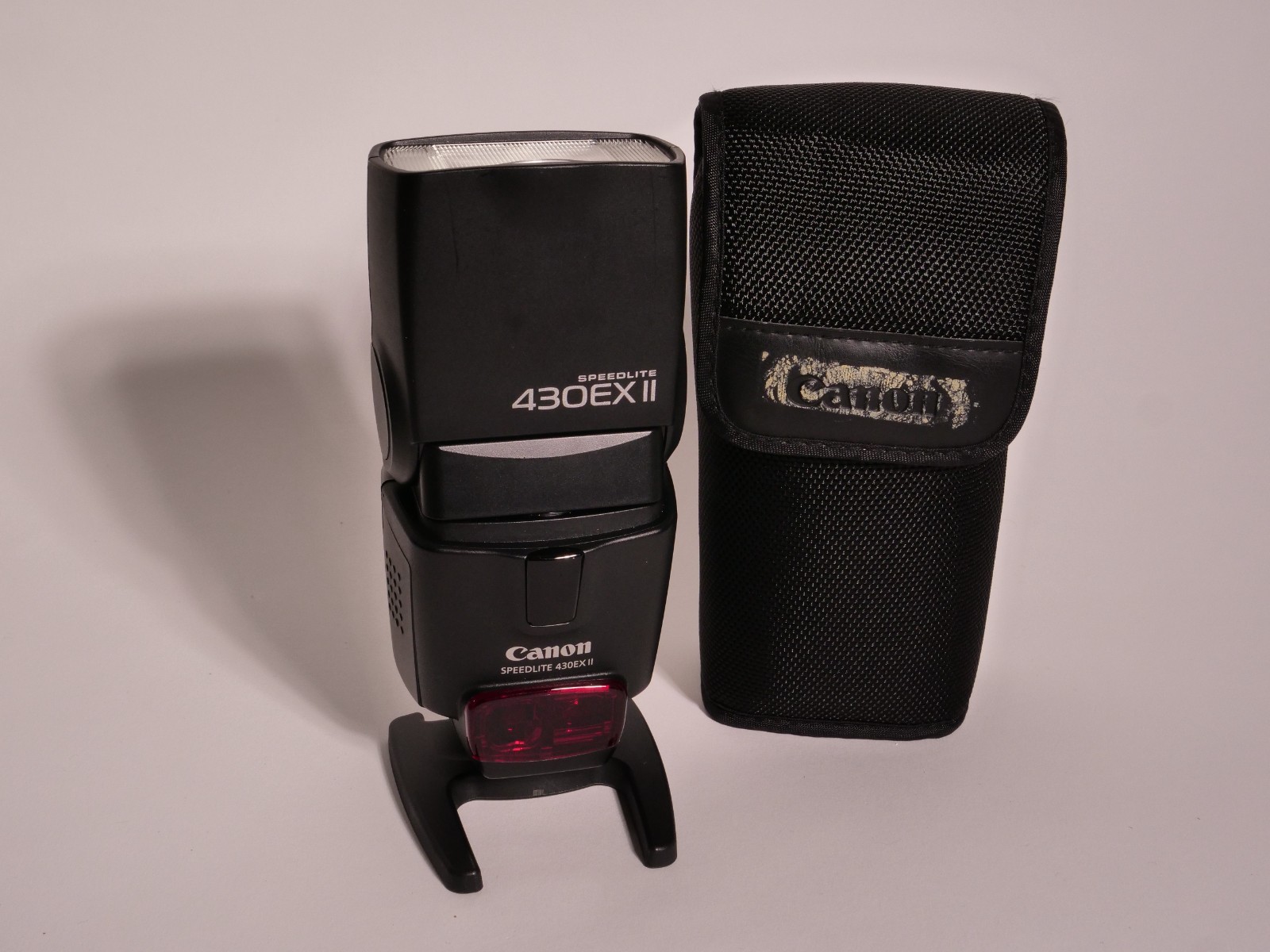Canon 430EX II Shoe Mount Flash Mount for Canon TESTED WORKS GREAT CASE INCLUDED