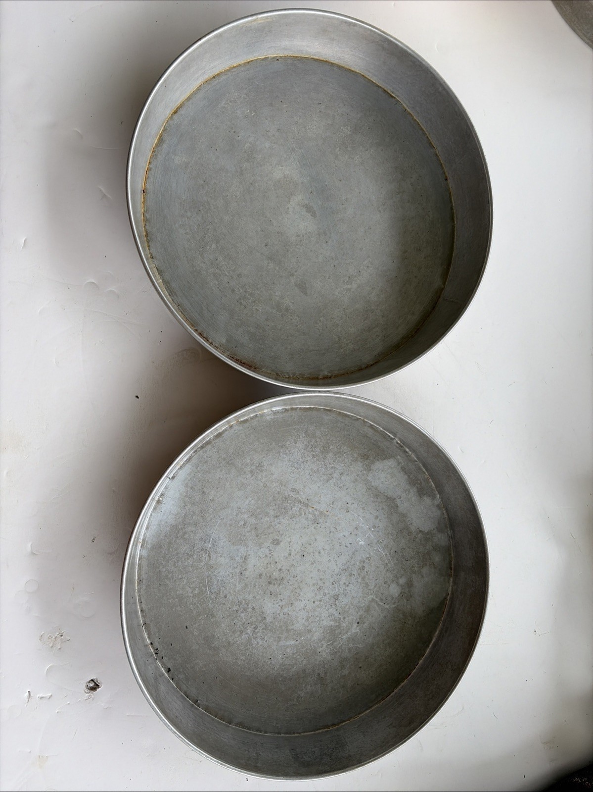 Vintage 2 MIRRO Vitality Aluminum Round Cake Pans 9\ Vintage 2 MIRRO Vitality Aluminum Round Cake Pans 9\