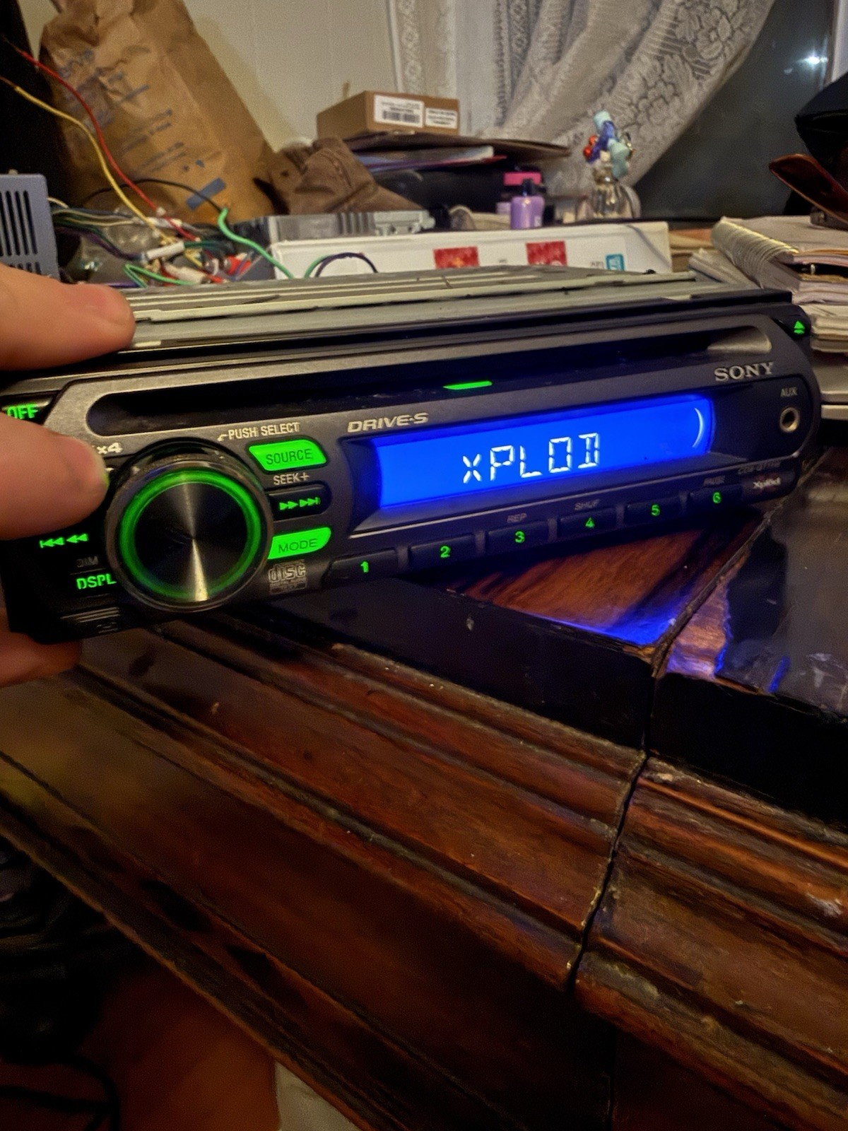 Vintage Sony Xplod CDX-GT11W FM/AM Vintage Sony Xplod CDX-GT11W FM/AM