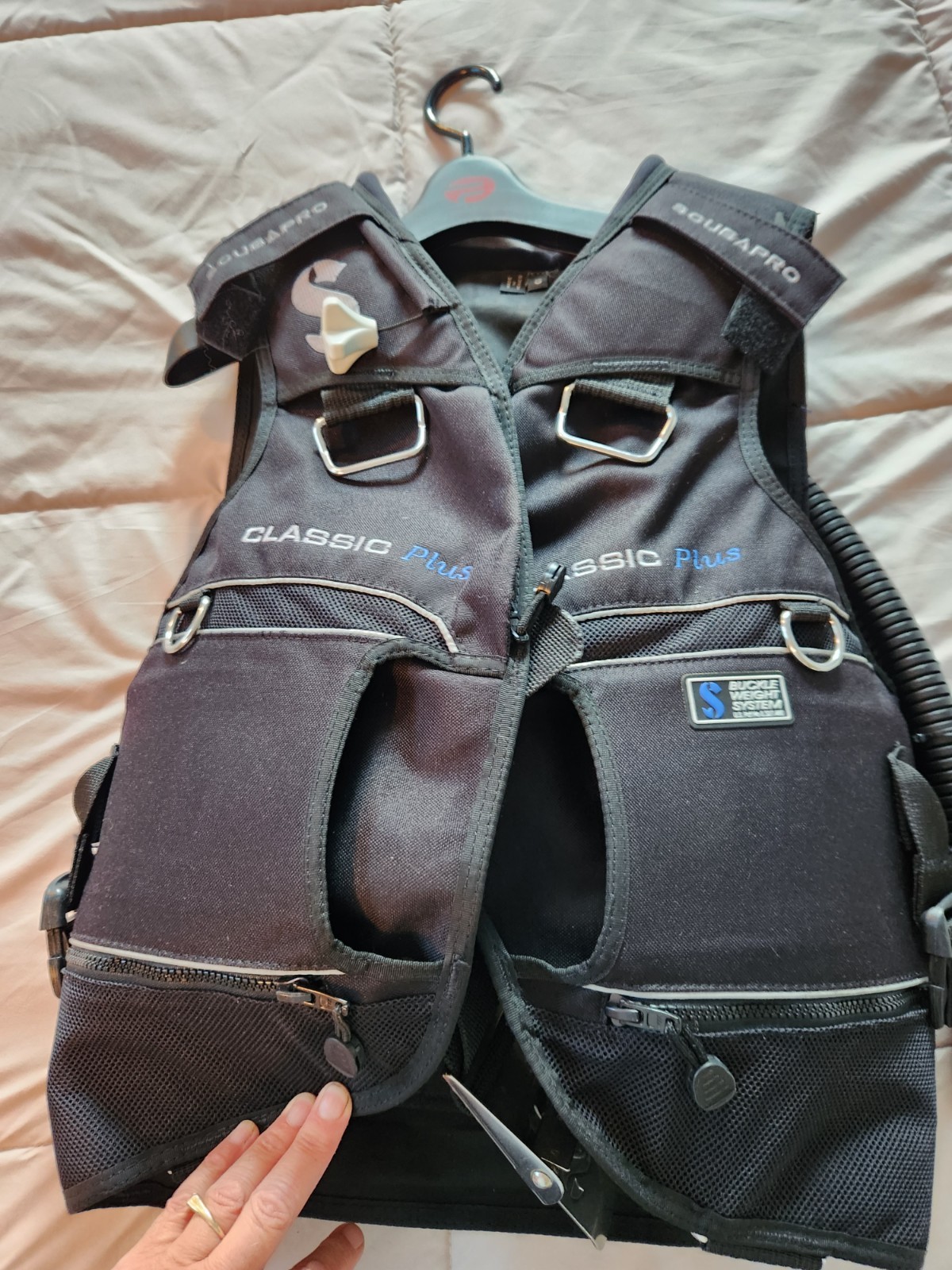Scubapro Classic Plus BCD With Air2 Regulator Small