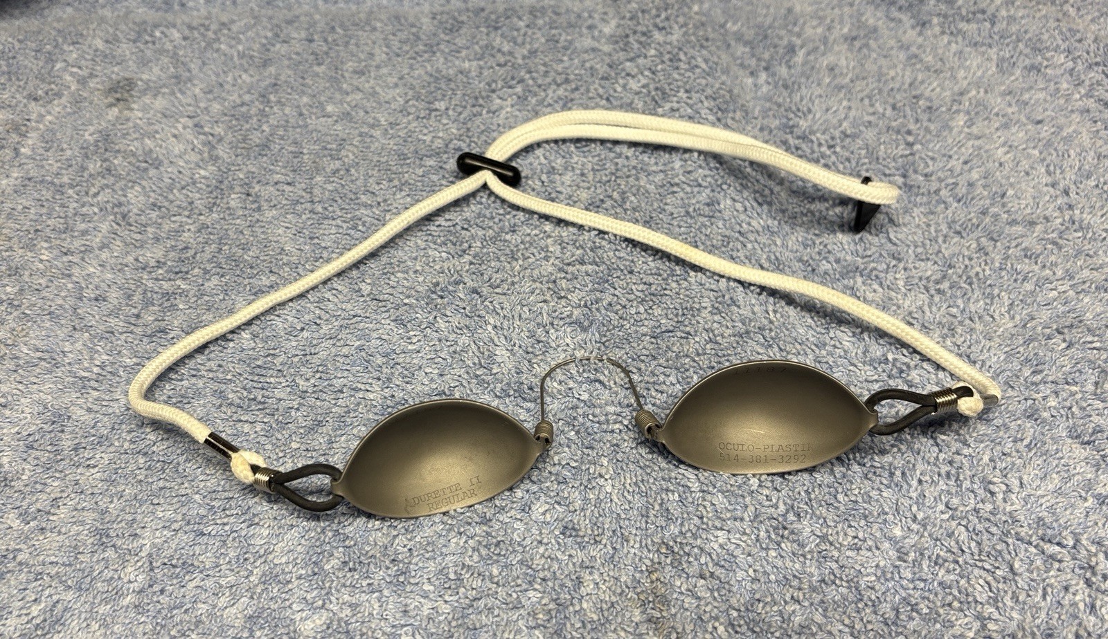 Oculo-Plastik Durette II Laser Eye Shield Goggles Oculo-Plastik Durette II Laser Eye Shield Goggles