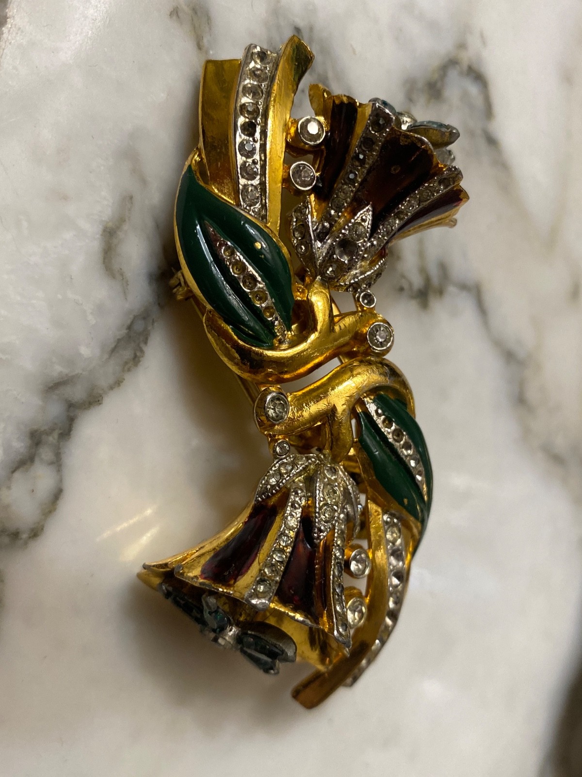 Coro duette Quivering Bell Flower dress clip/brooch 1930-1940 Coro duette Quivering Bell Flower dress clip/brooch 1930-1940