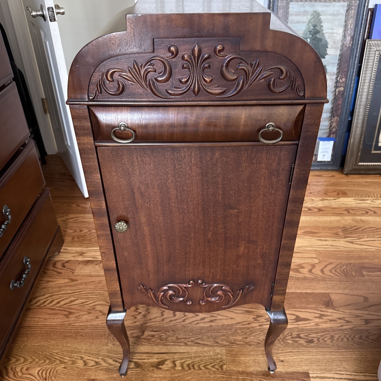 Antique Victorian Era Music Cabinet 42x19x12.5 Mahogany - gorgeous woodworking Antique Victorian Era Music Cabinet 42x19x12.5 Mahogany - gorgeous woodworking