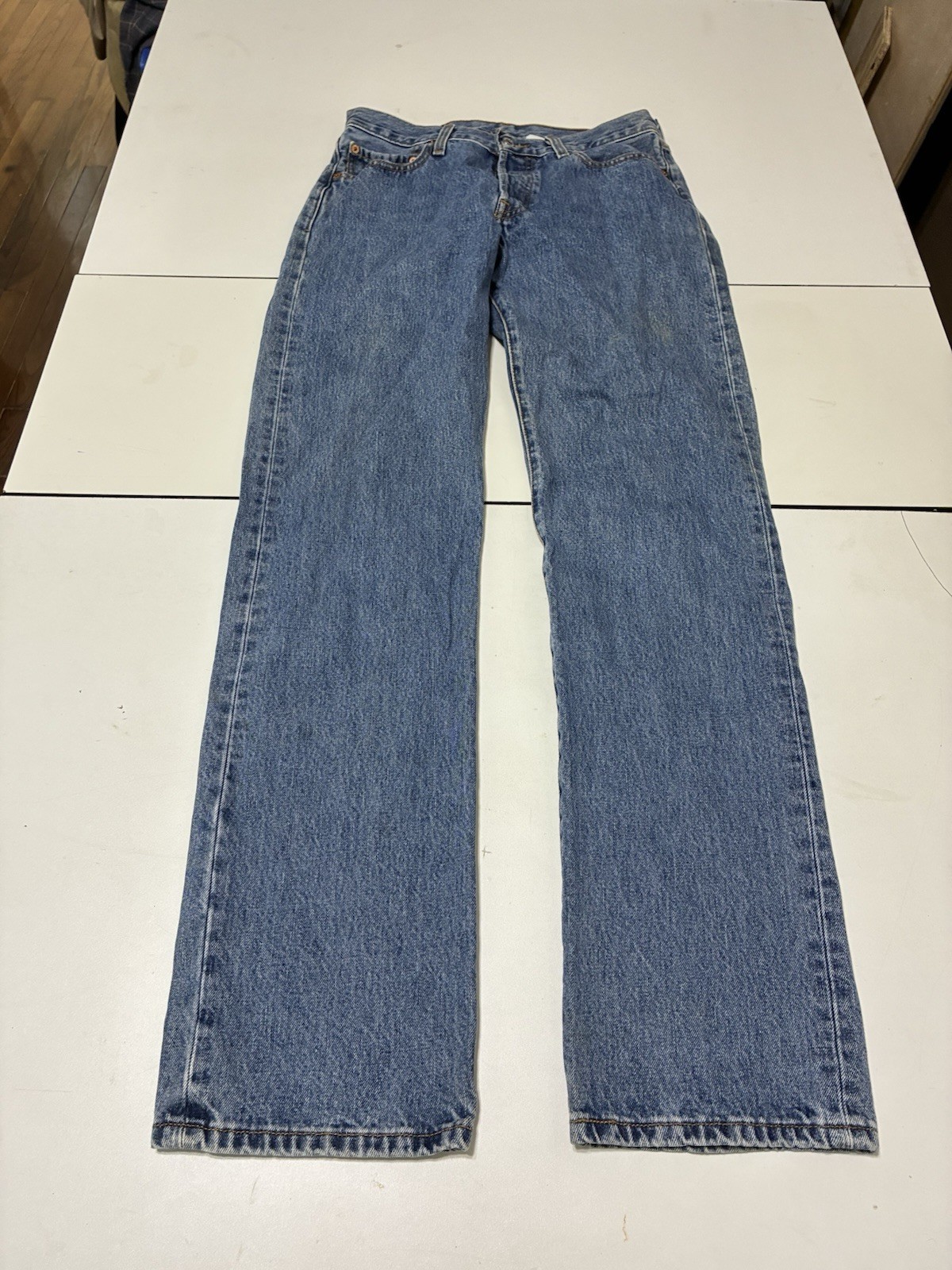 Vintage Levi\'s 501 Jeans 30x34 Light Wash Straight Leg Button Fly Denim Hippie