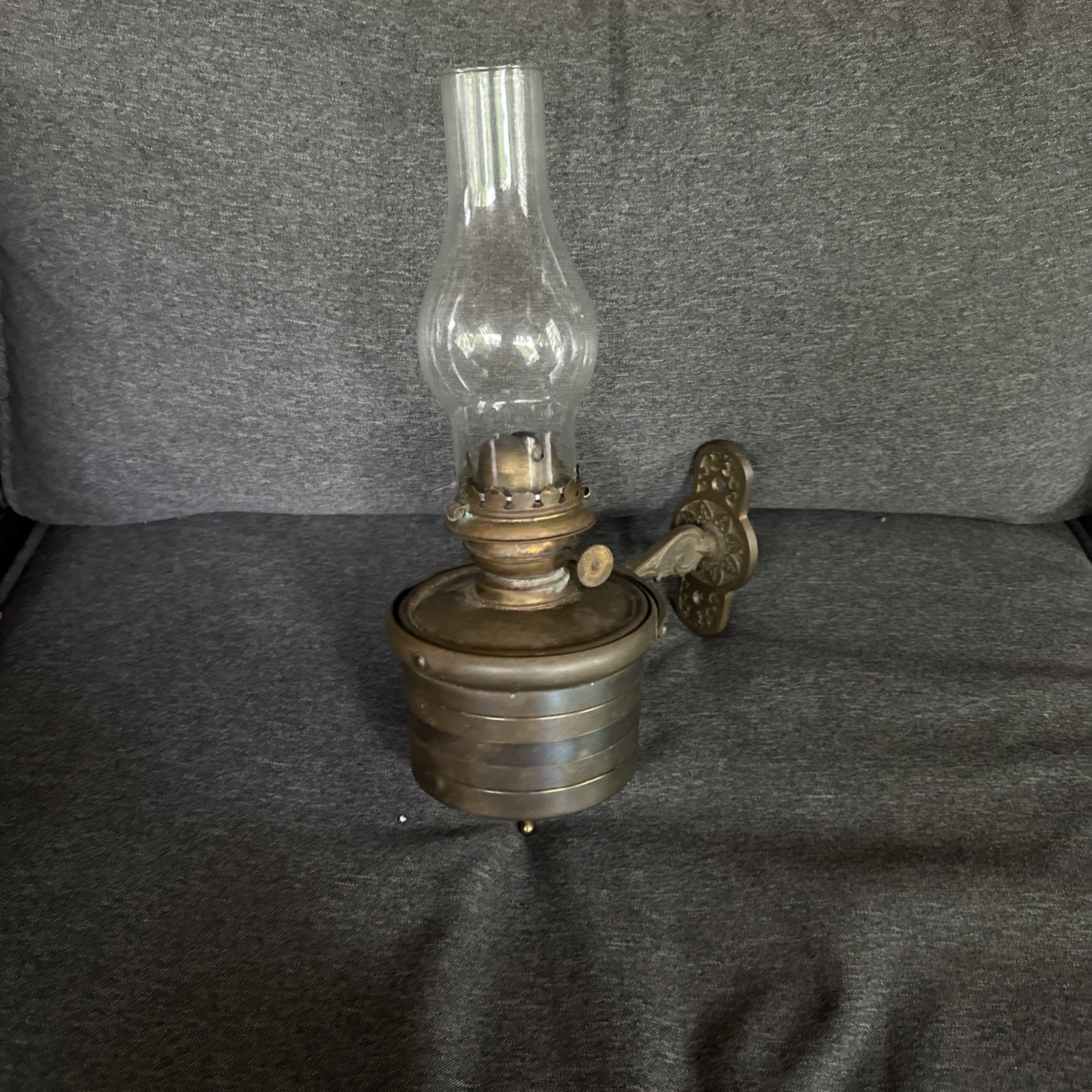 Antique Edward Miller Oil Lamp Victorian Antique Edward Miller Oil Lamp Victorian