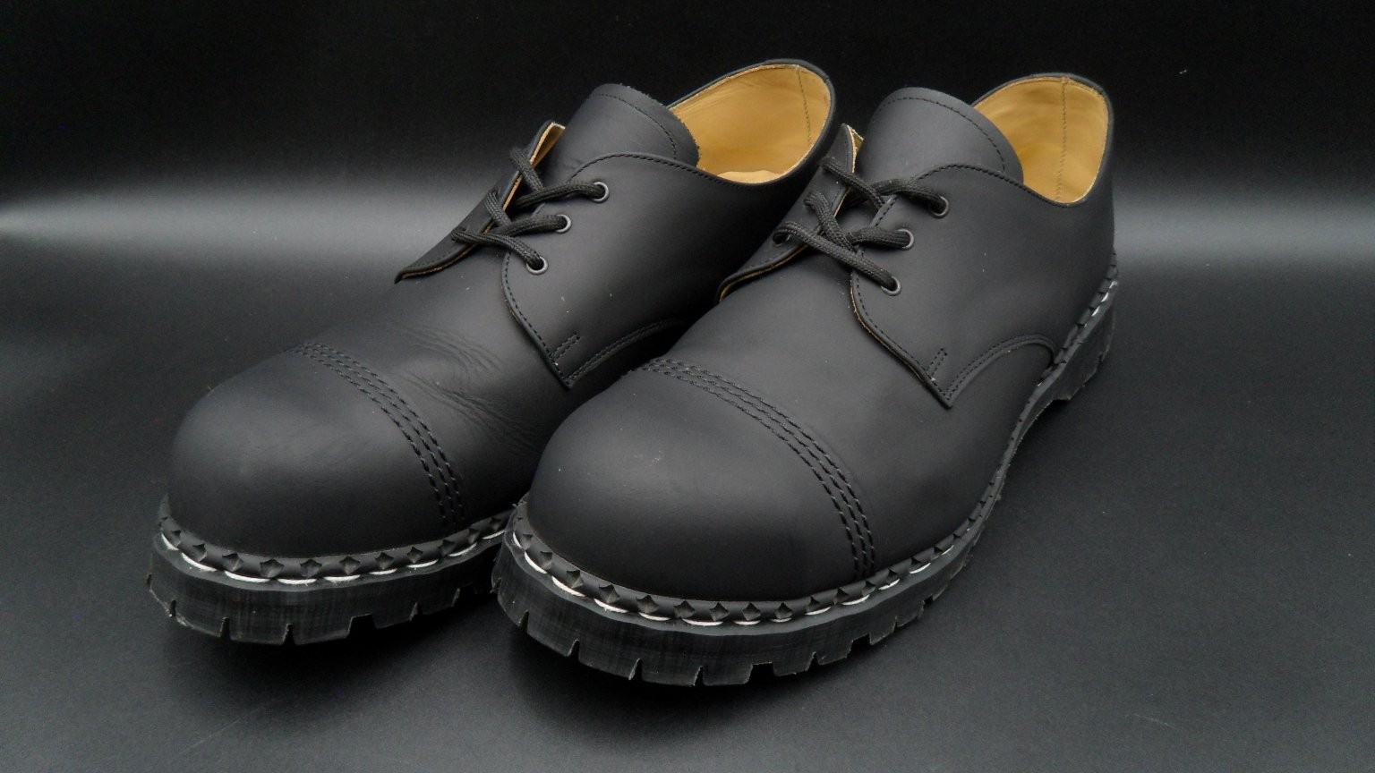 Solovair Gripfast Shoes Mens UK 12 Black Greasy Steel Toe Capped Gibson England