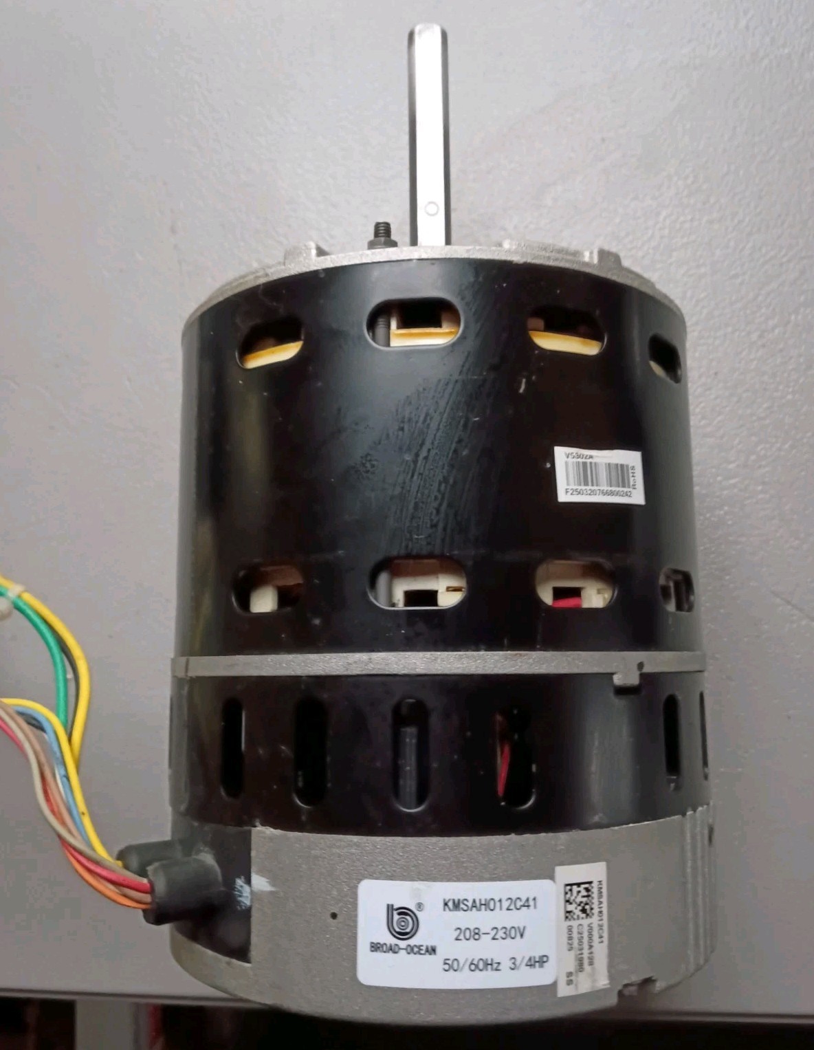 BROAD-OCEAN ZWK702D0557401 ECM Blower Motor 208-230V 3/4HP 1050RPM BROAD-OCEAN ZWK702D0557401 ECM Blower Motor 208-230V 3/4HP 1050RPM