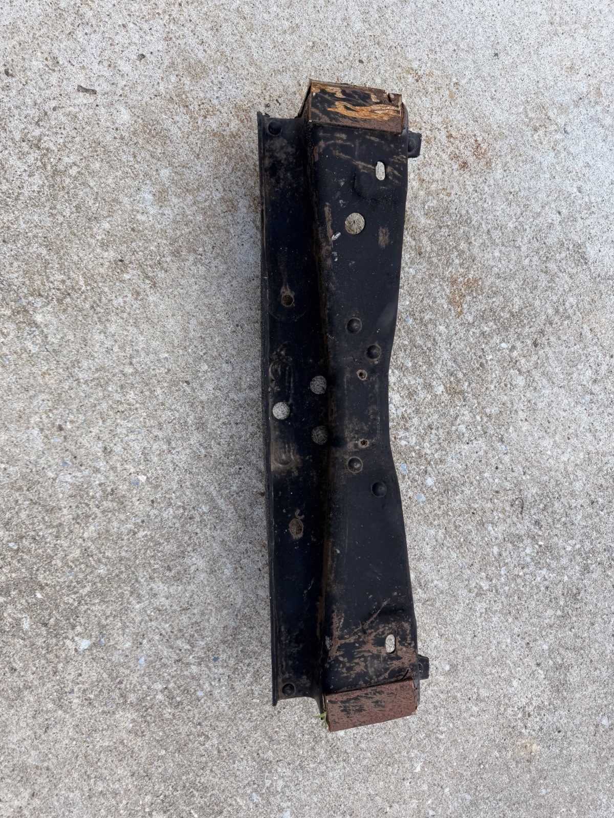 1930 1931 Model AA Ford Express Front Cross Member Frame 1930 1931 Model AA Ford Express Front Cross Member Frame