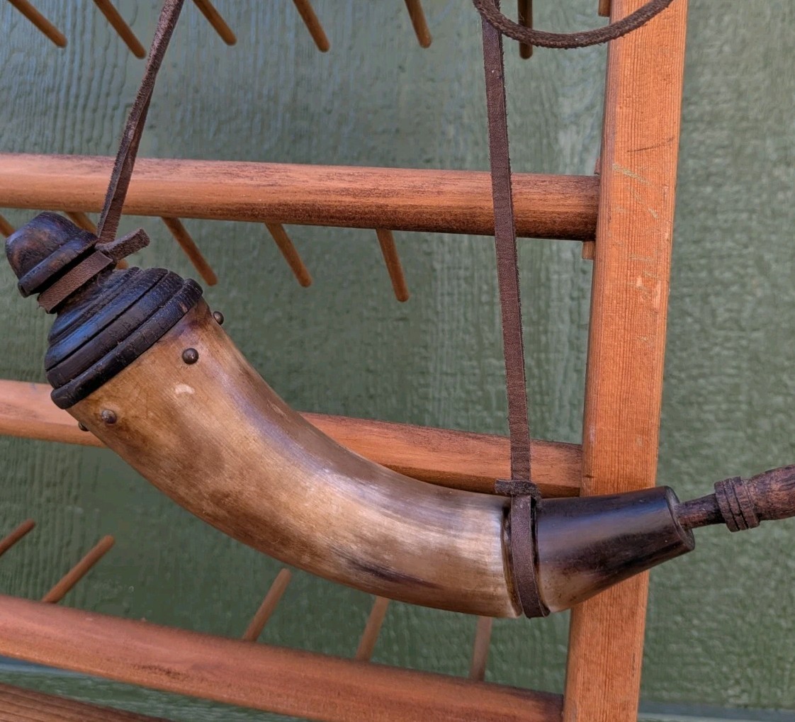 Vtg Powder Horn Musket Loading Priming Hand Carved Leather Strap Hunting Tool