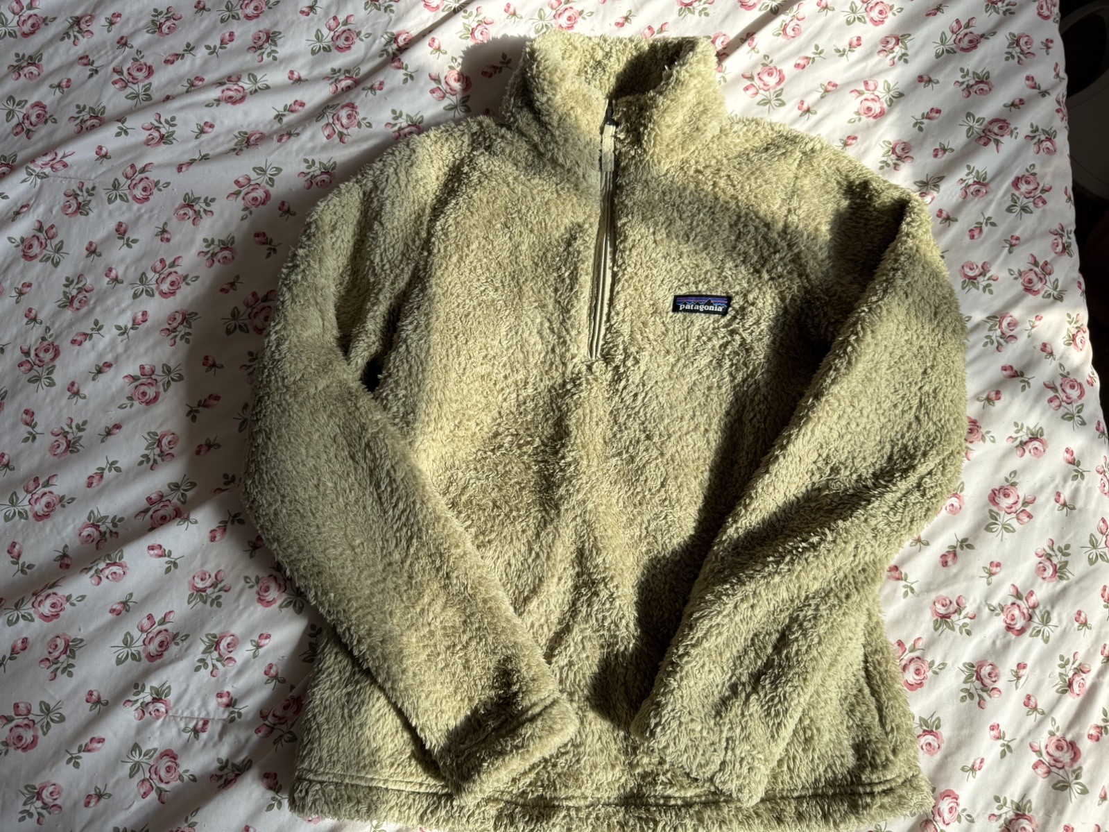 Patagonia Women L Los Gatos 1/4 Zip Tan Fuzzy Pullover Fleece Jacket Beige