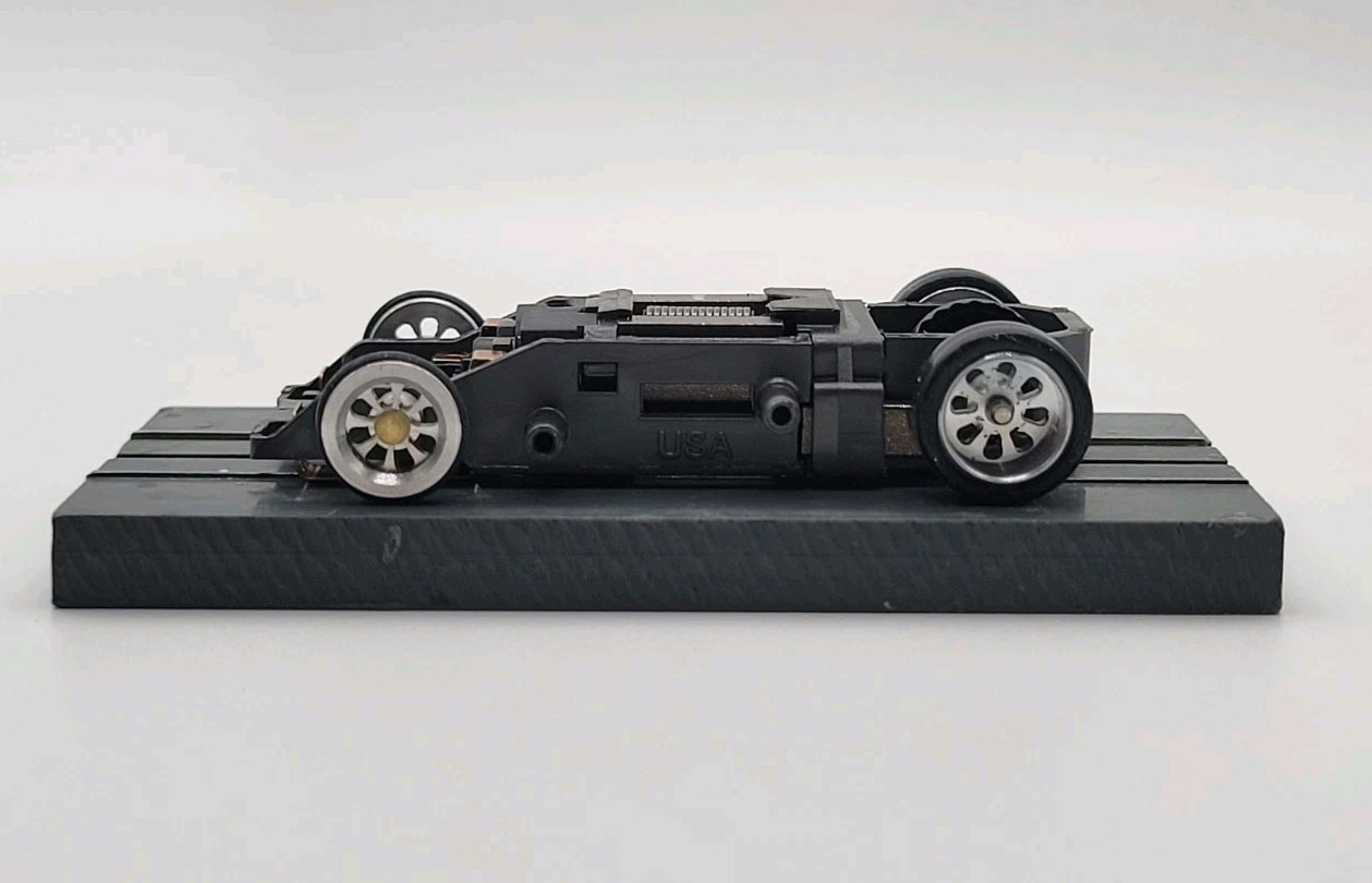 Custom HO slot car with Billet Wheels  Viper bsrt g3 afx tomy mega g + super 
