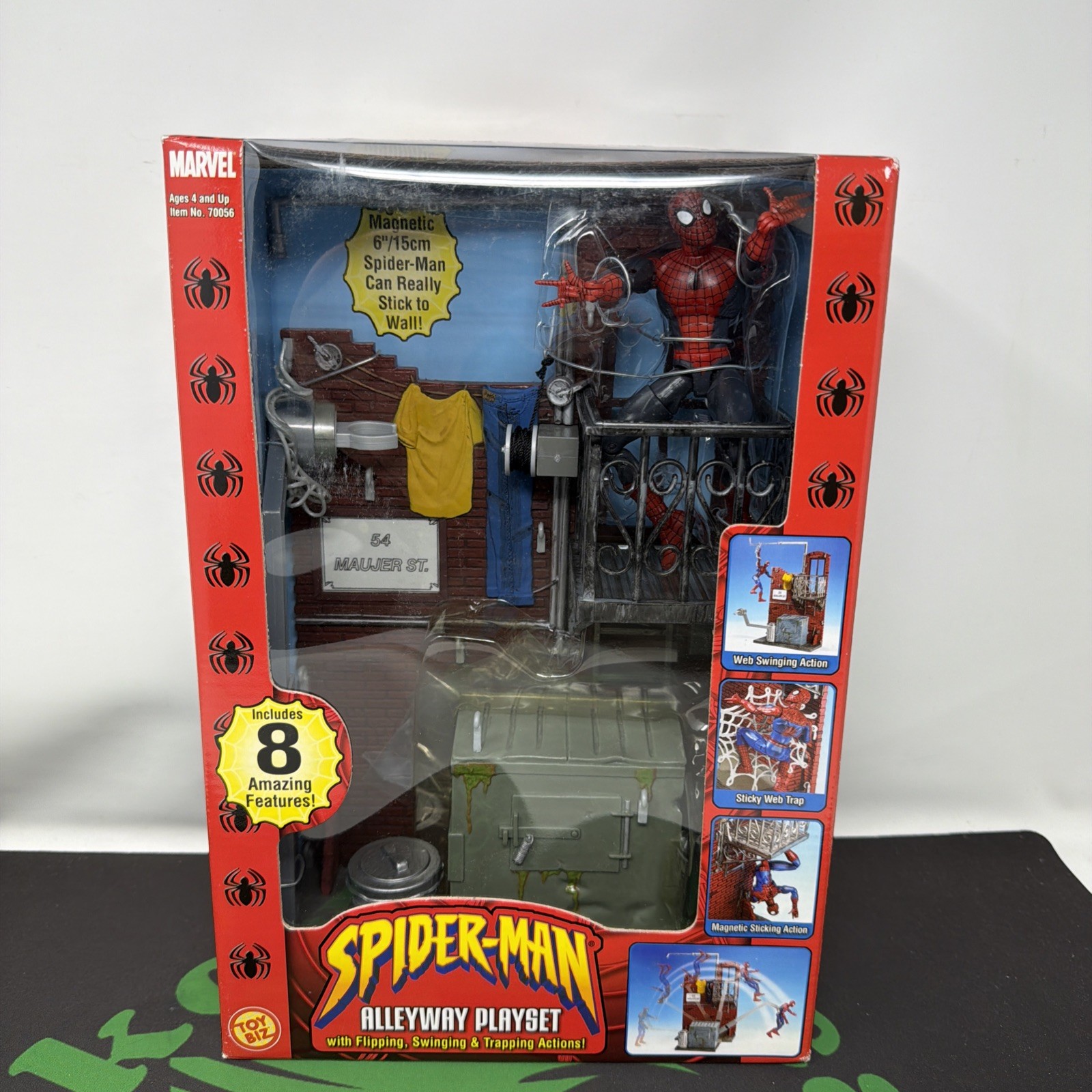 Marvel Spider-Man Alleyway Playset W/ Action Figure Toybiz 2002 Vintage New
