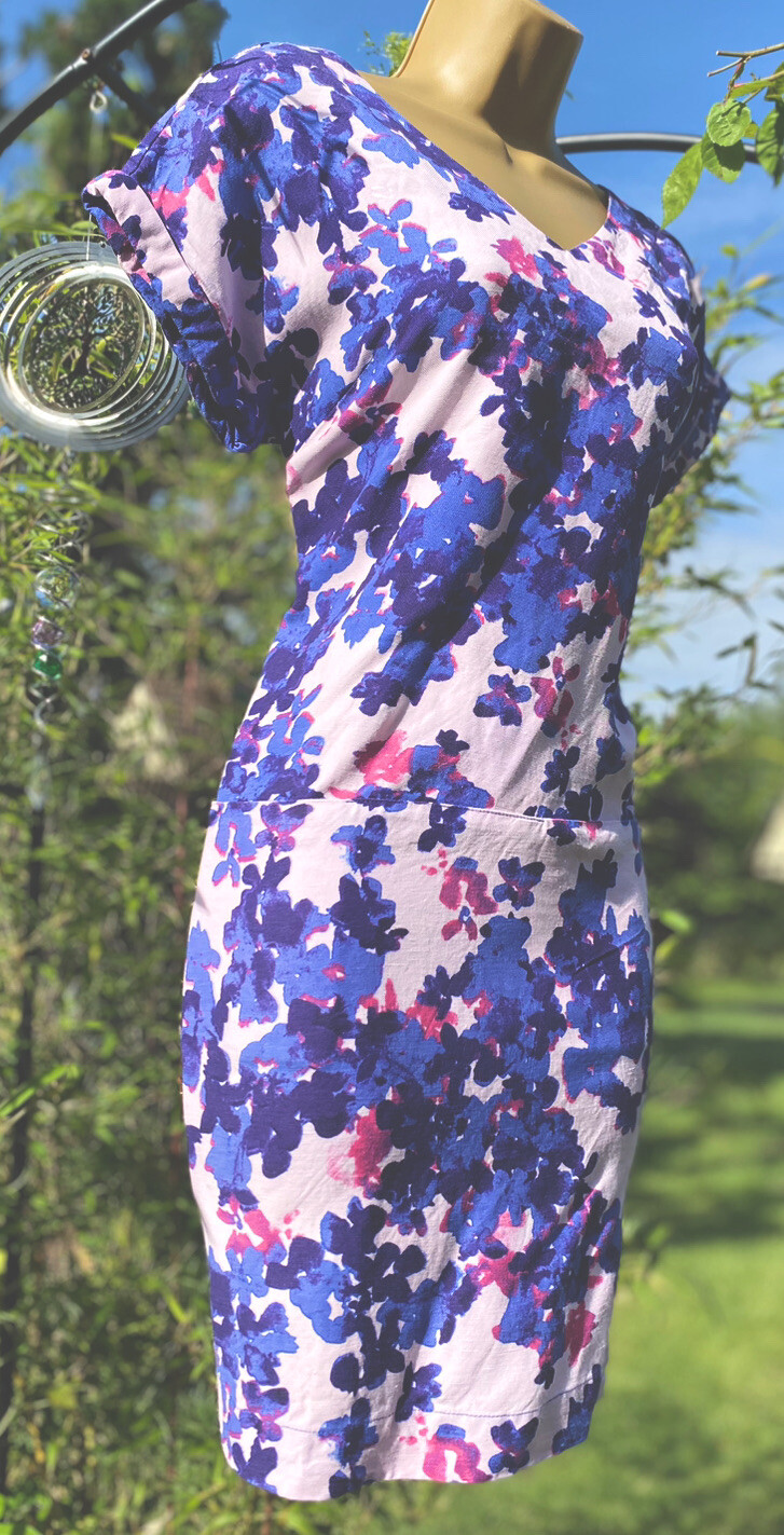 JOULES Silky Linen Mix Blue / Pink Hydrangea Shift Dress With Pockets UK 8 VGC JOULES Silky Linen Mix Blue / Pink Hydrangea Shift Dress With Pockets UK 8 VGC
