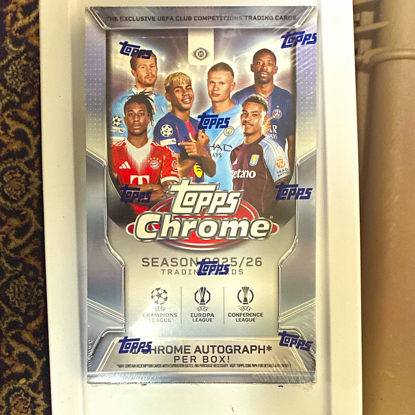 Topps Chrome UEFA Club Competitions 25/26 hobby box 1 autograph per box 20 pack