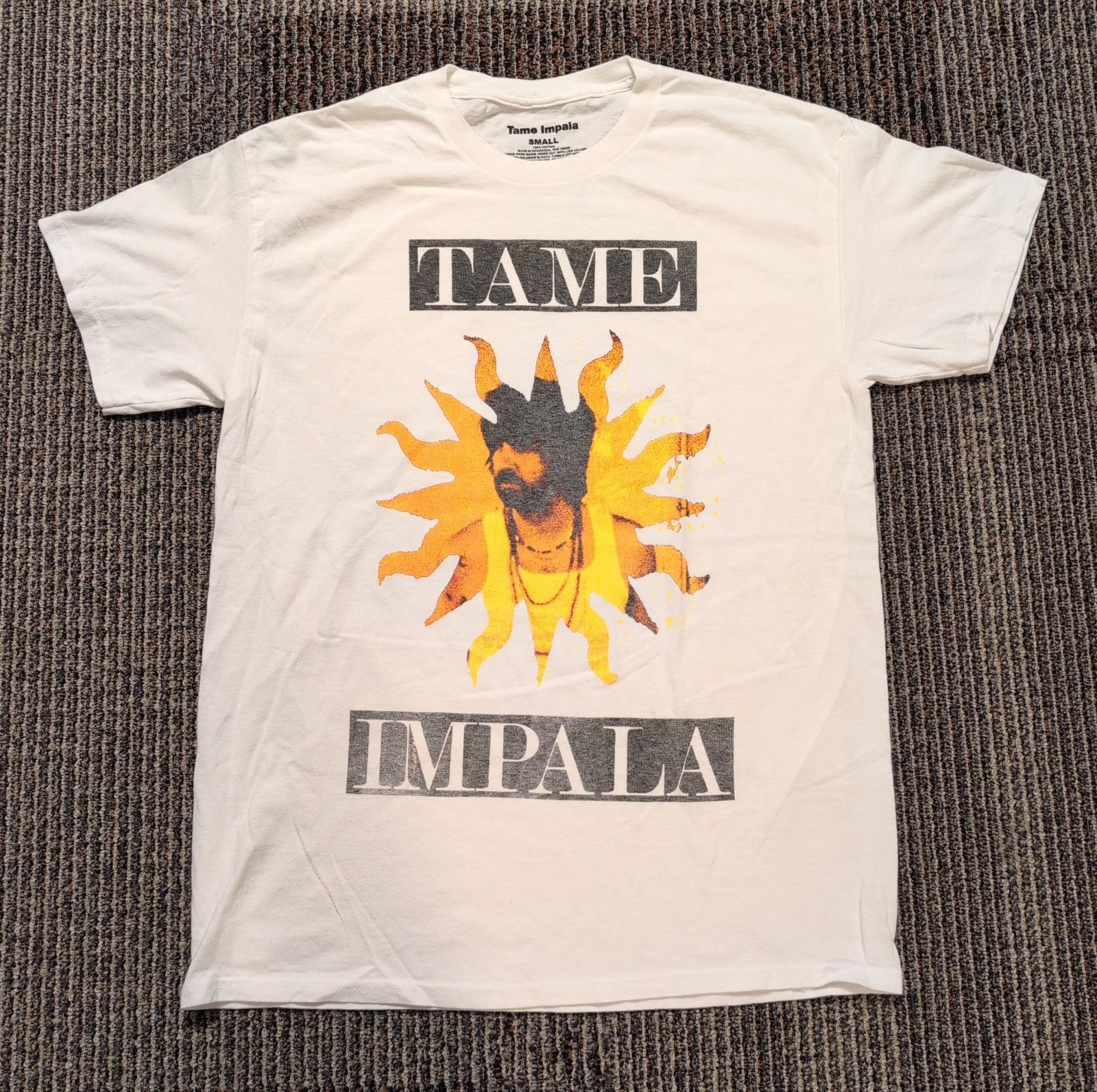 NWOT Official Tame Impala Deadbeat Album Graphic T-Shirt Size Small NWOT Official Tame Impala Deadbeat Album Graphic T-Shirt Size Small