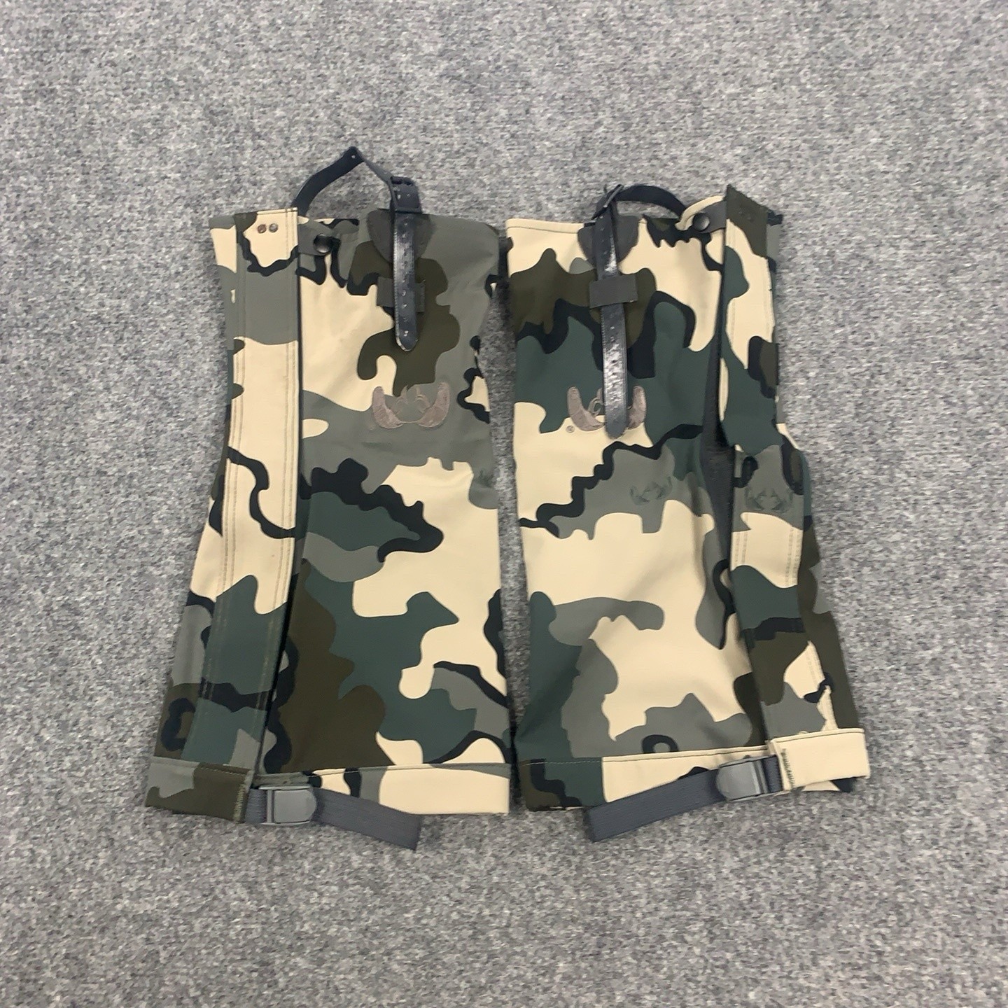 KUIU Gaiters Mens XL Vias Camo Boot Leg Guards Hunting Hiking Outdoor Gear