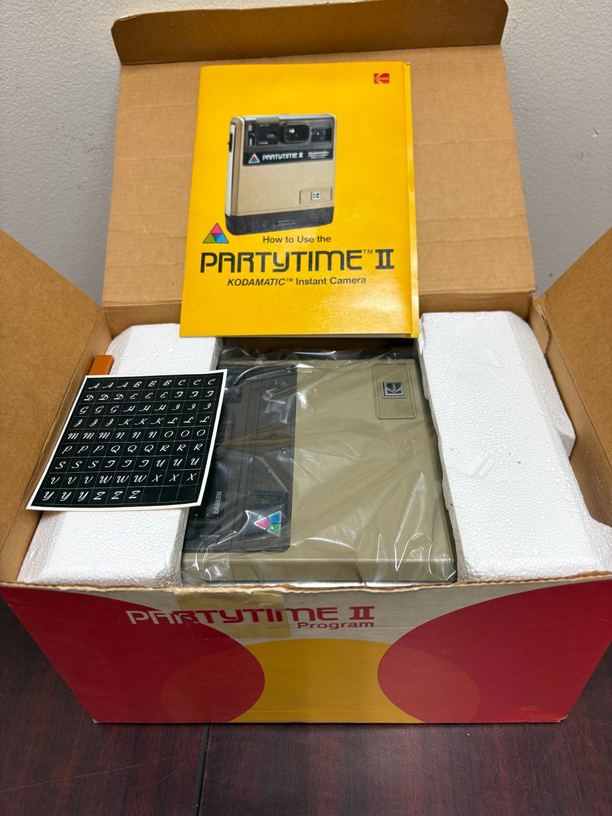 Vintage Kodak Partytime 2 Kodamatic Instant Camera Boxed Set w/Manual Styrofoam